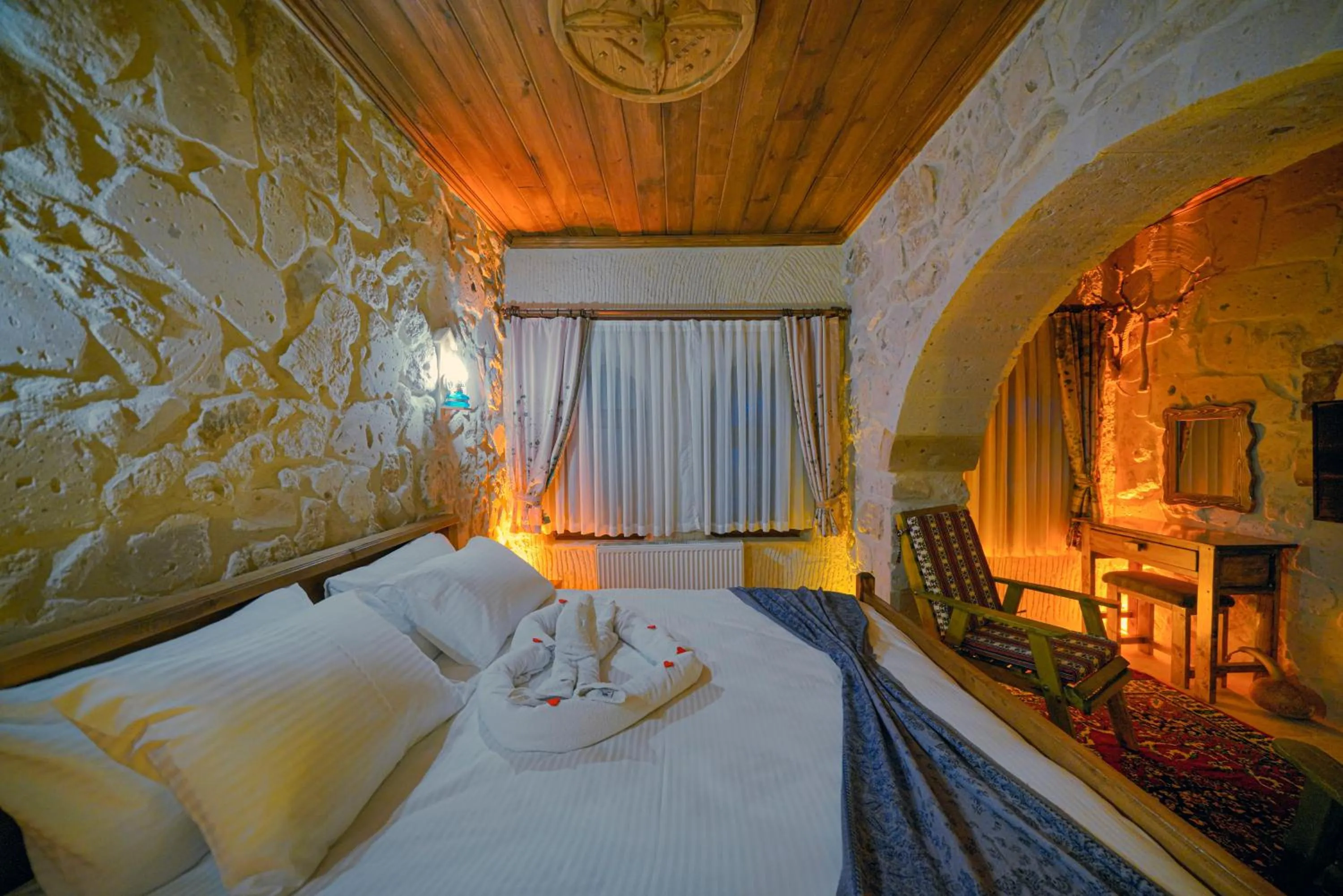 Bed in Babili Cappadocia Cave