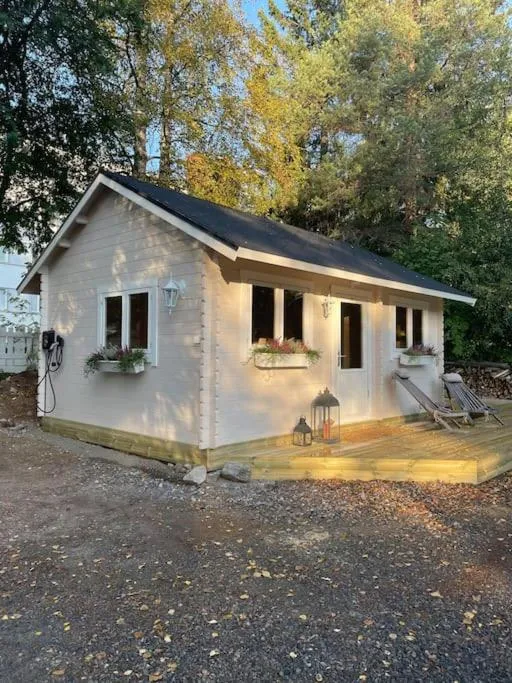 Property building in Villa Juuris