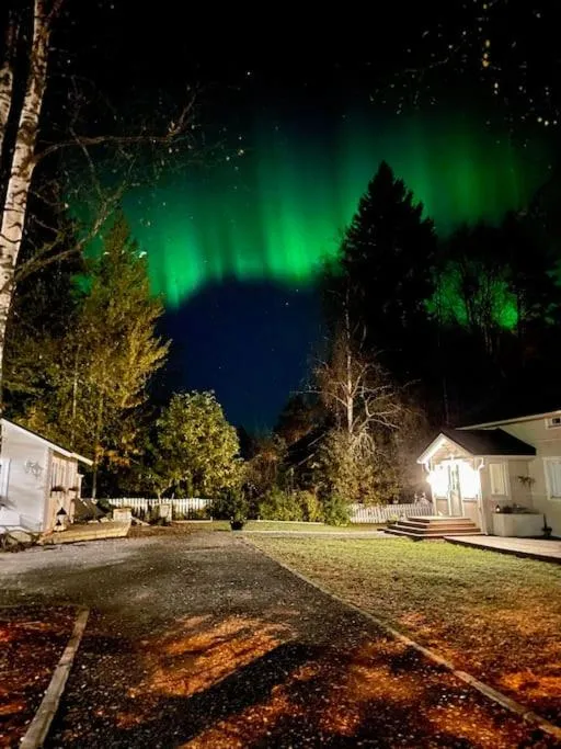 Night in Villa Juuris