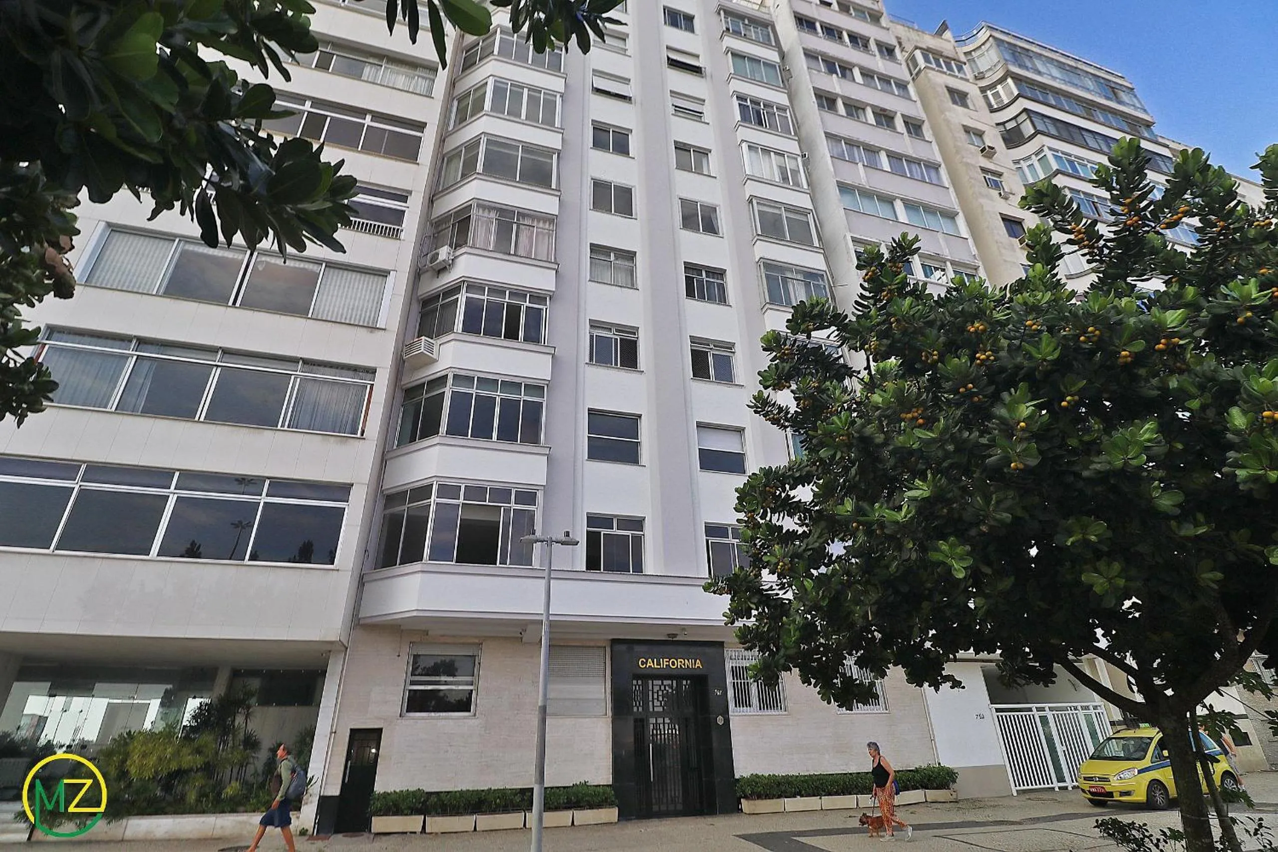 Amplo 2 quartos na praia do Leme para 7 pessoas