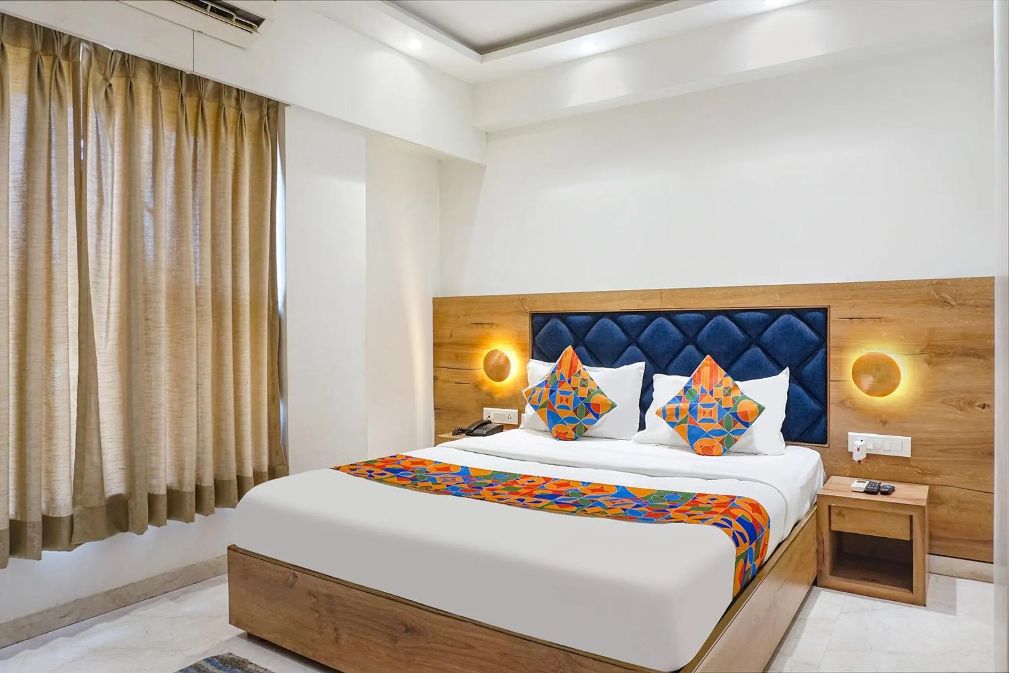 Bed in FabHotel Pancharatna Regency - Nr Medicover Hospital