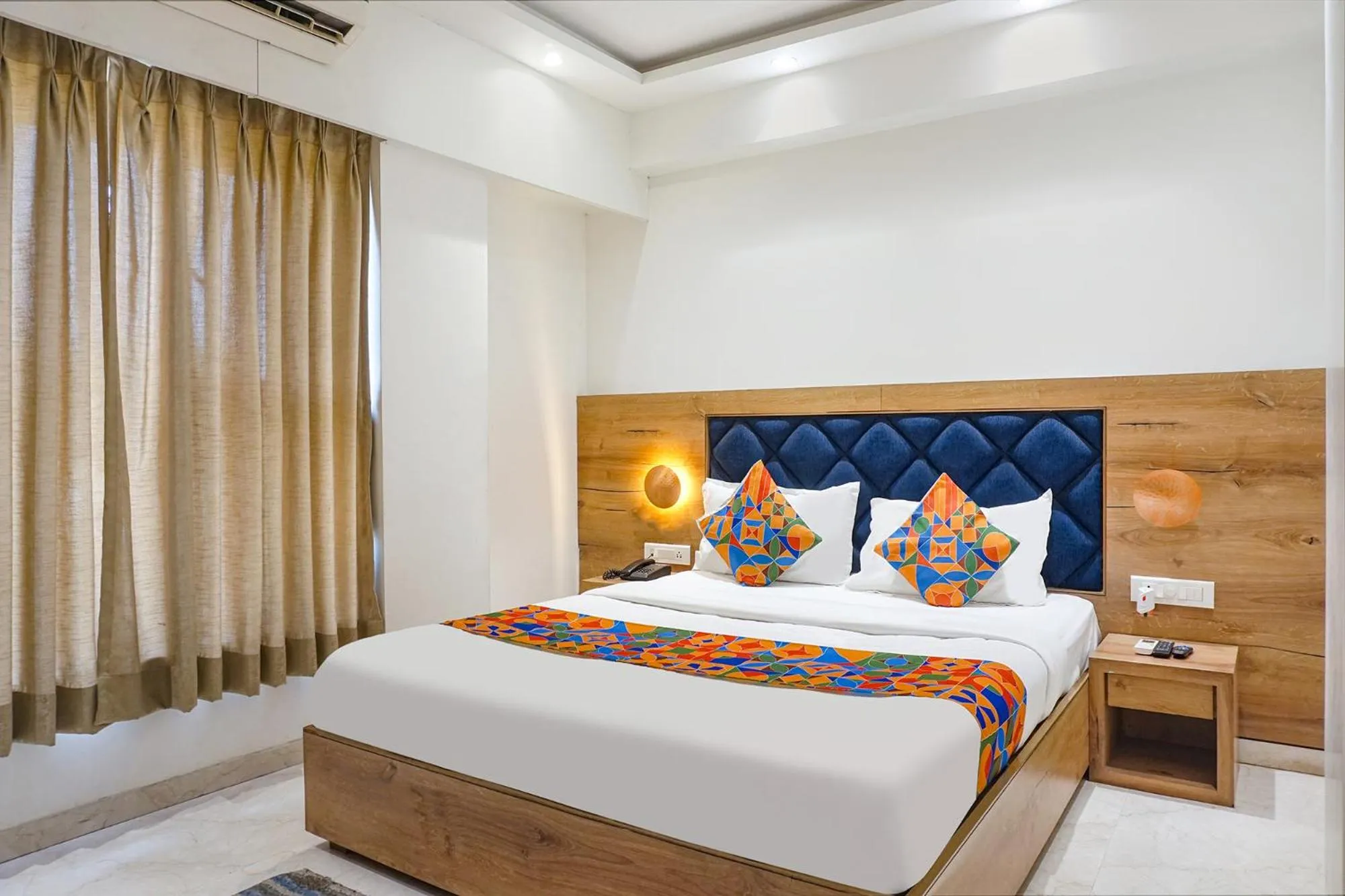 Bed in FabHotel Pancharatna Regency - Nr Medicover Hospital