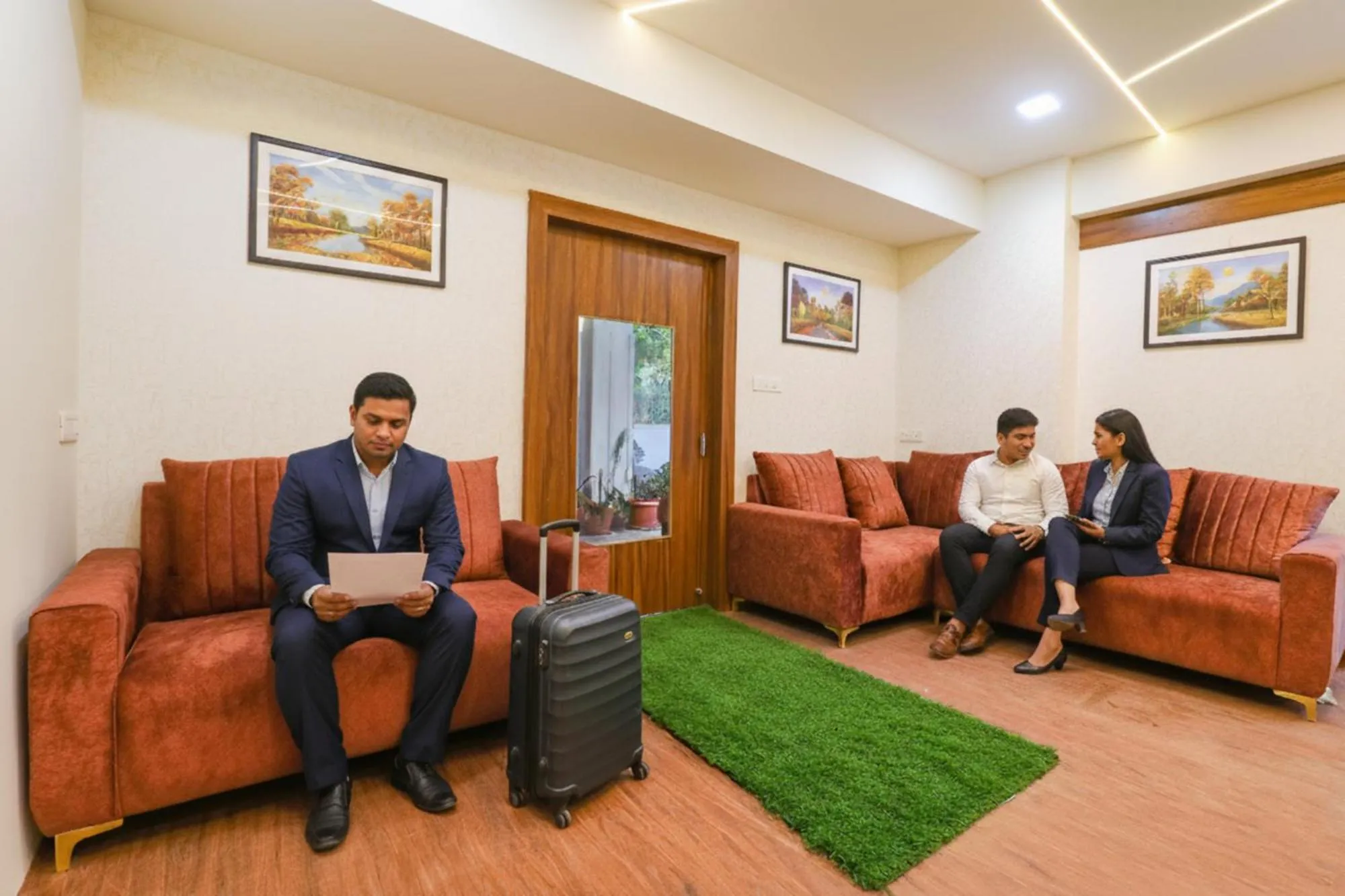 Seating area in FabHotel E City Inn - 3 Km from Infosys Campus
