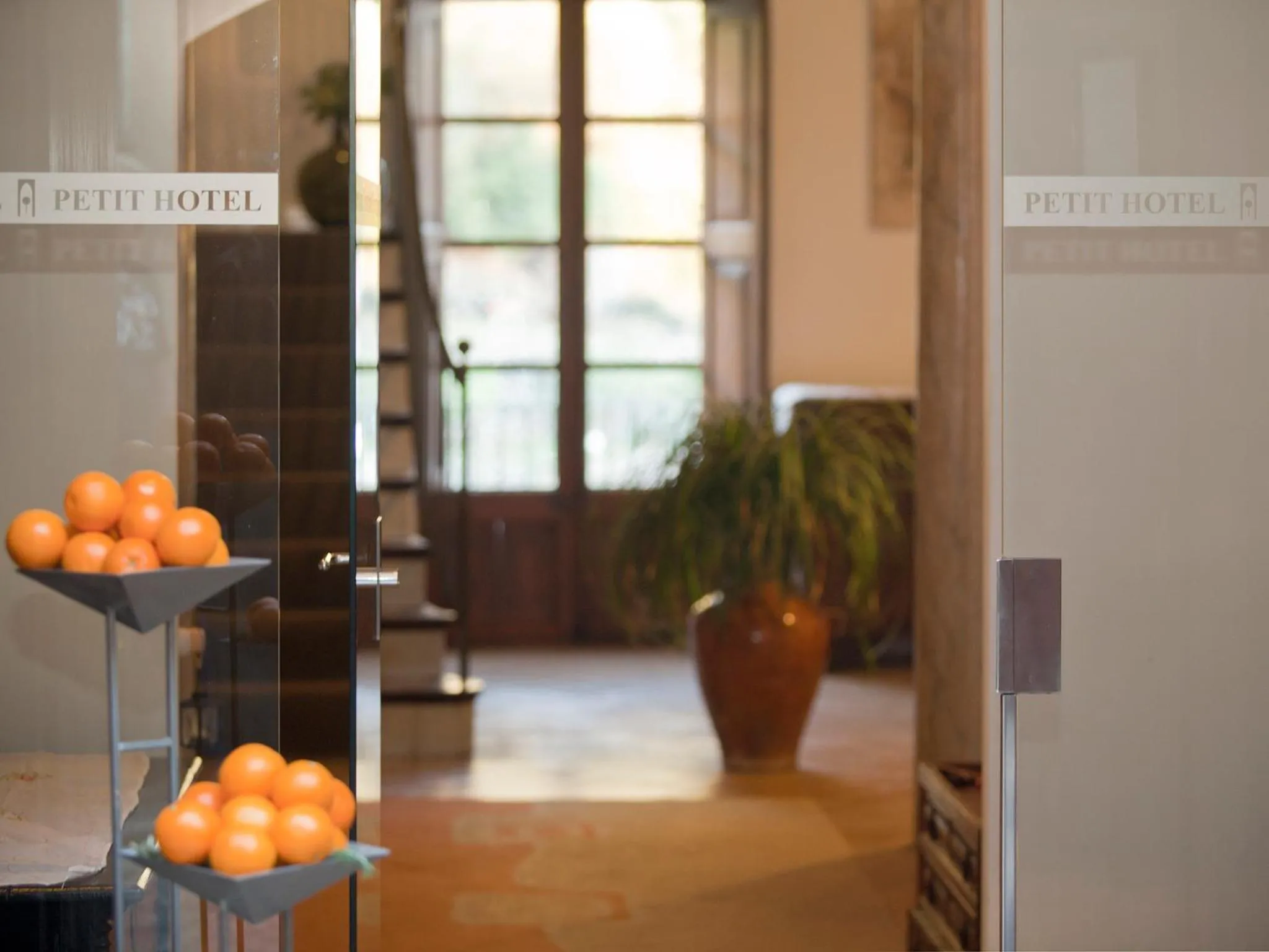 Lobby or reception in Fornalutx Petit Hotel - Bed & Breakfast