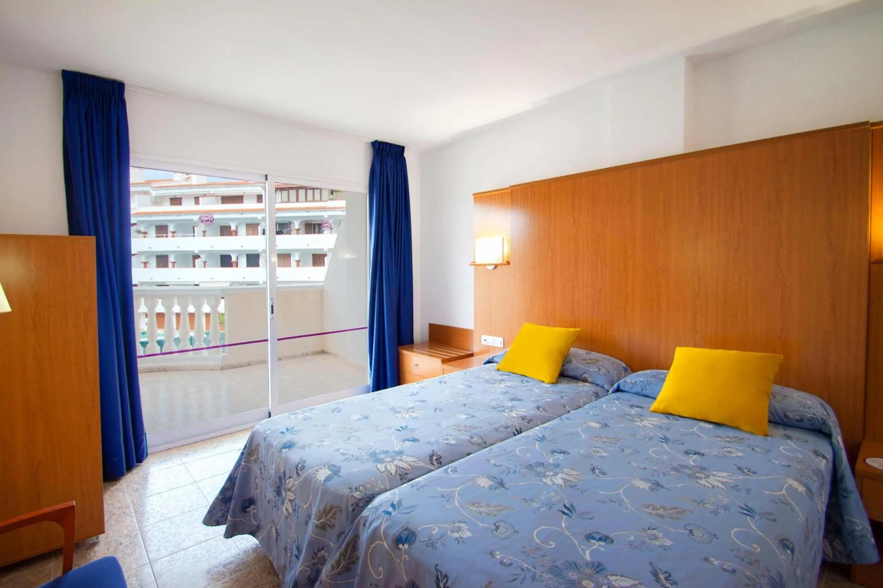 Photo of the whole room, Bed in Hotel Servigroup Romana