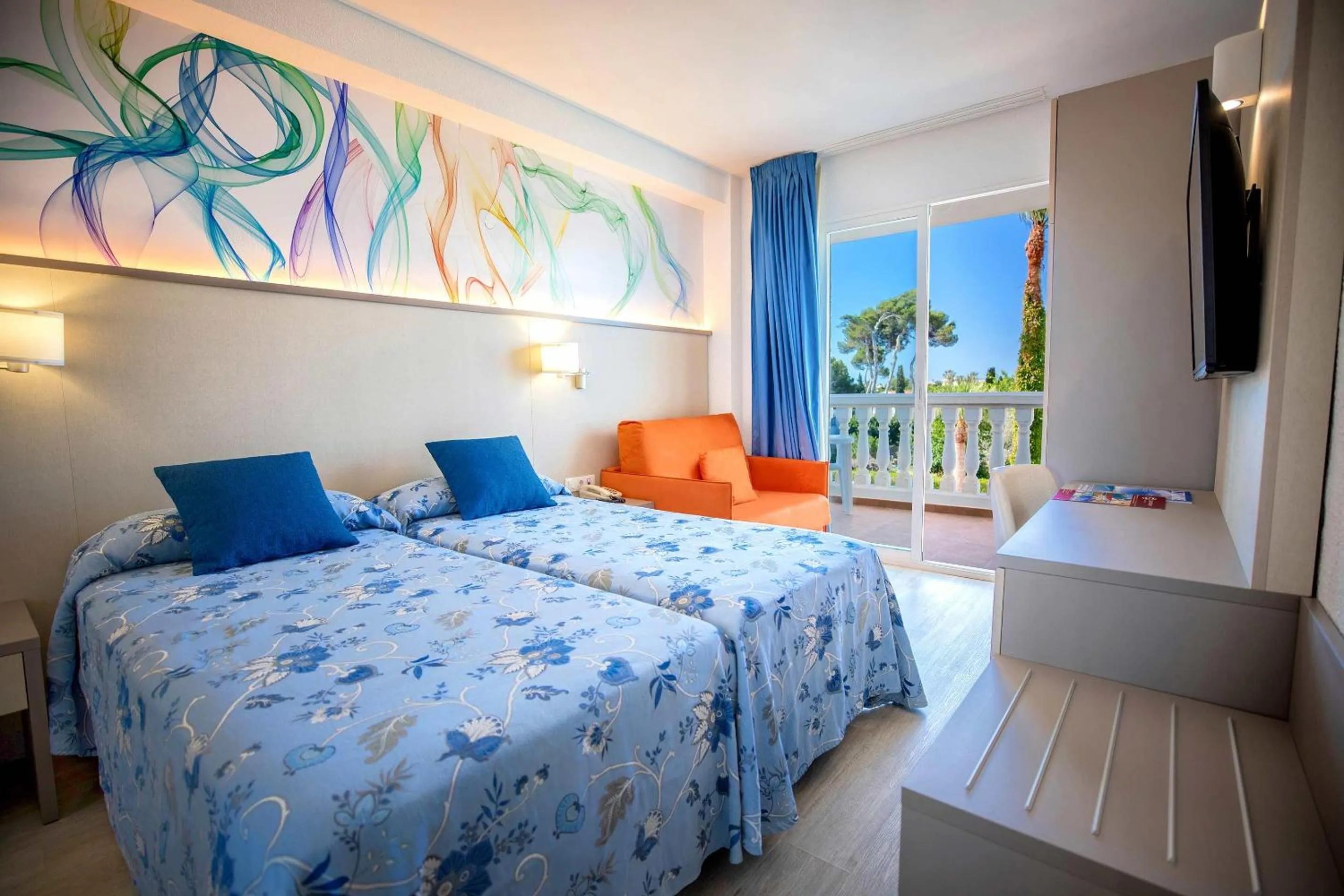 Photo of the whole room, Bed in Hotel Servigroup Romana