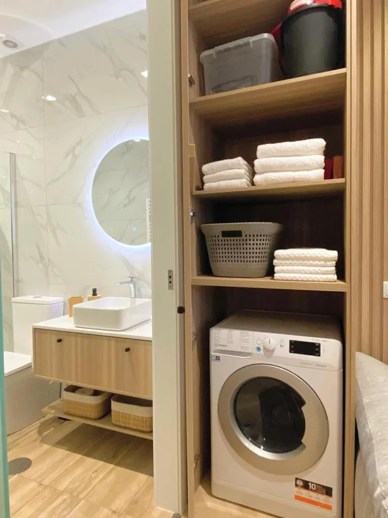 washing machine in Alamedastudio