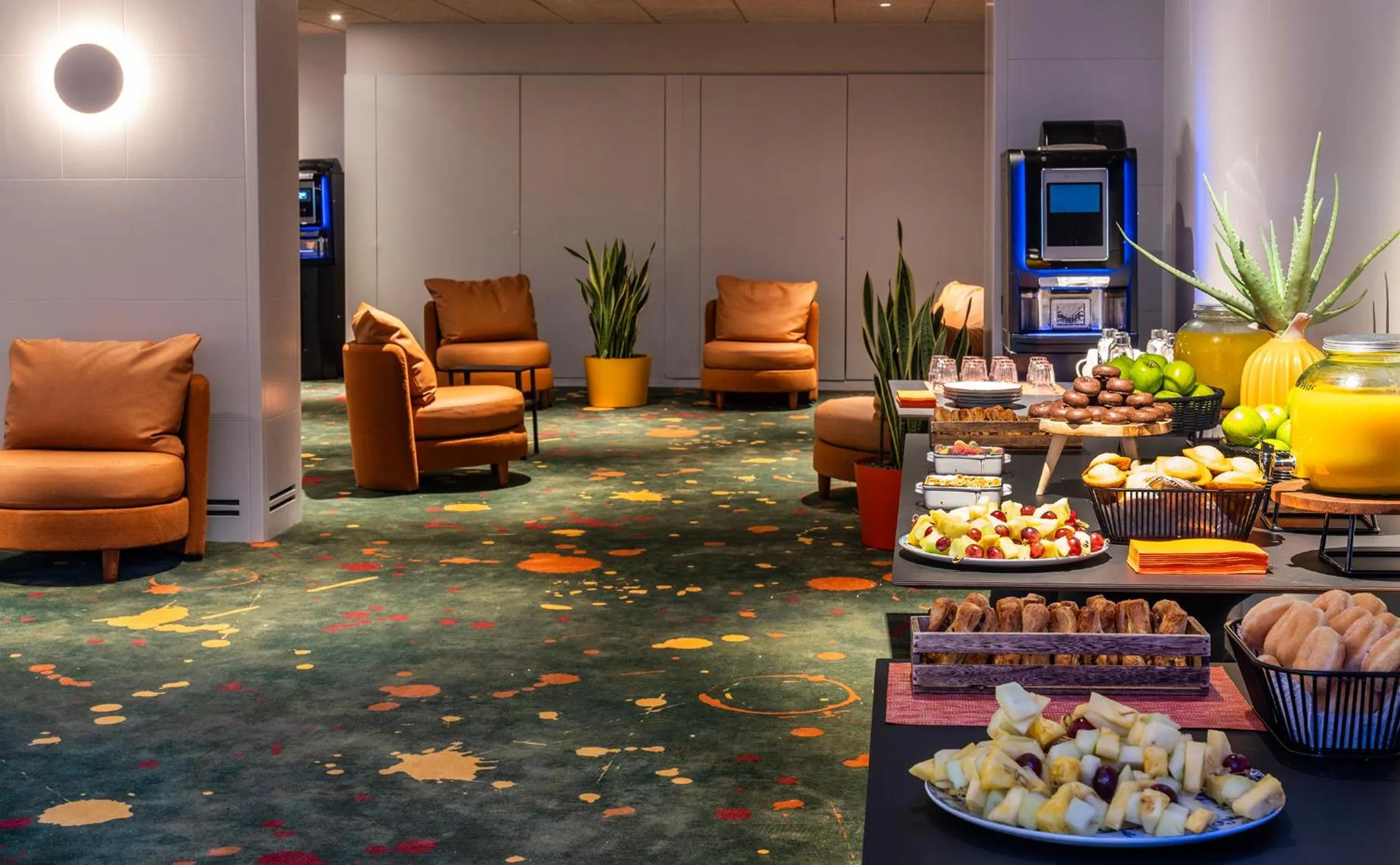 Meeting/conference room in ibis Styles Barcelona Sant Joan Despi