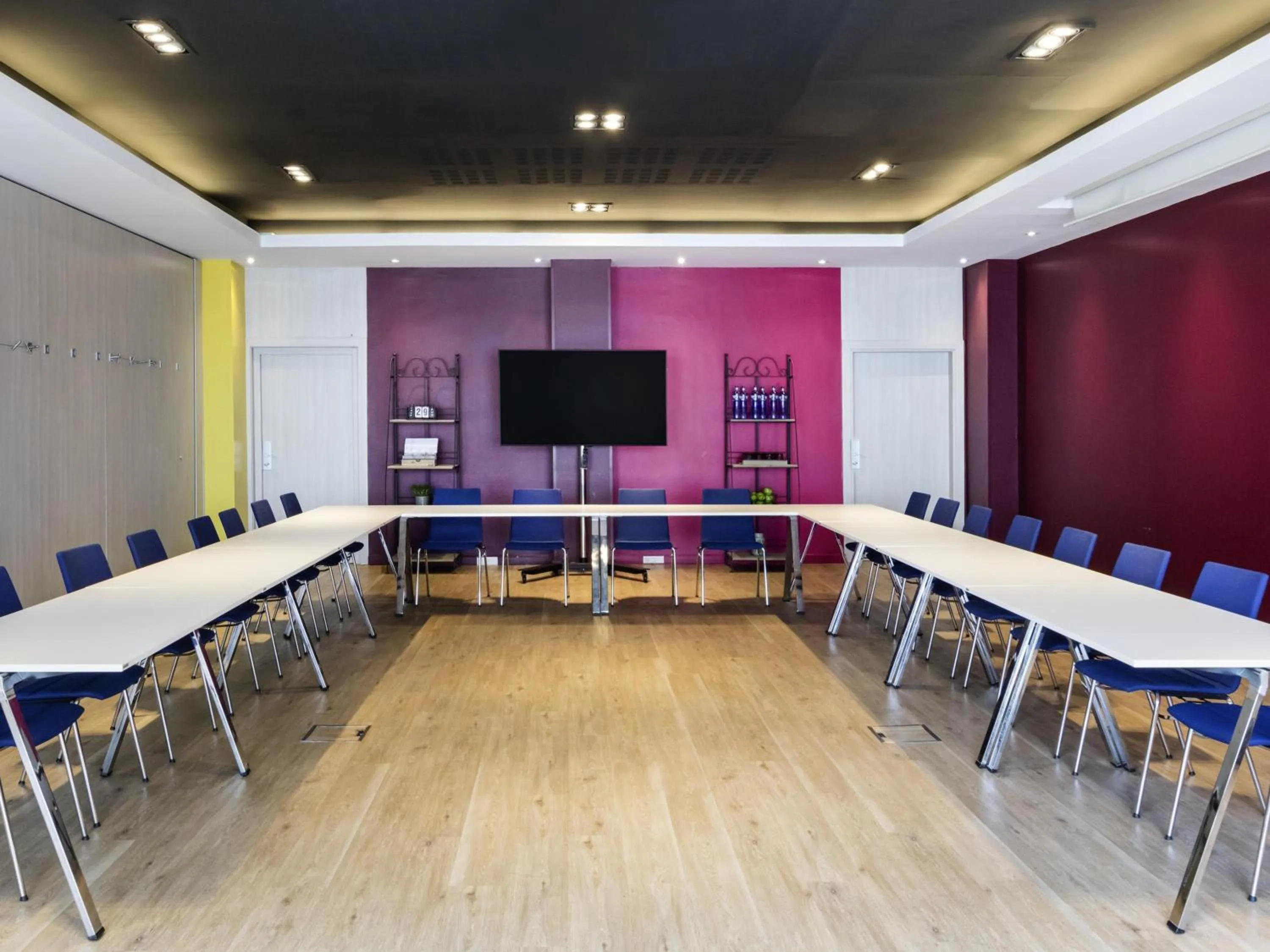 Meeting/conference room in Novotel Barcelona Cornellà