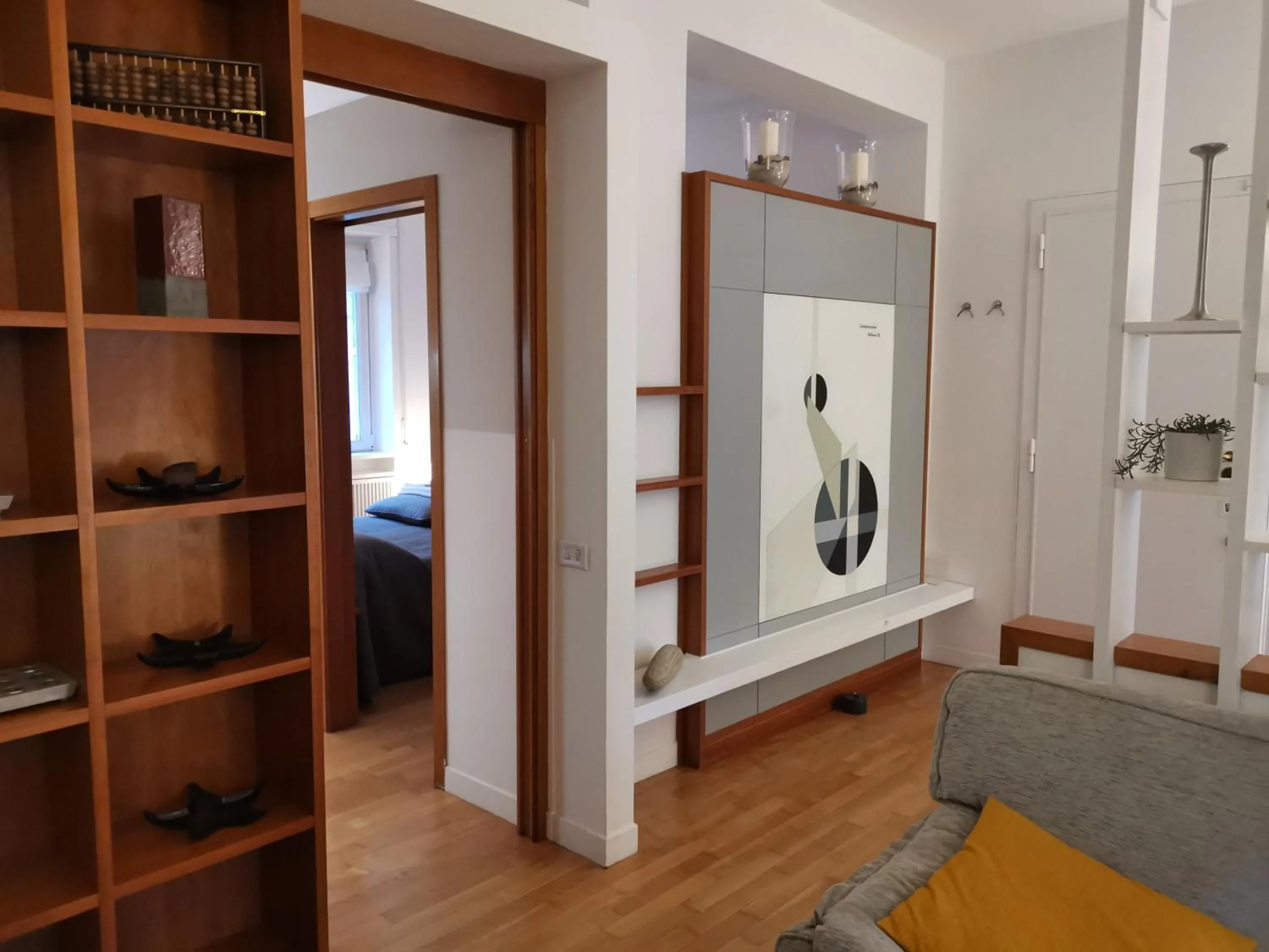 DOMUS B Corso Francia apartment
