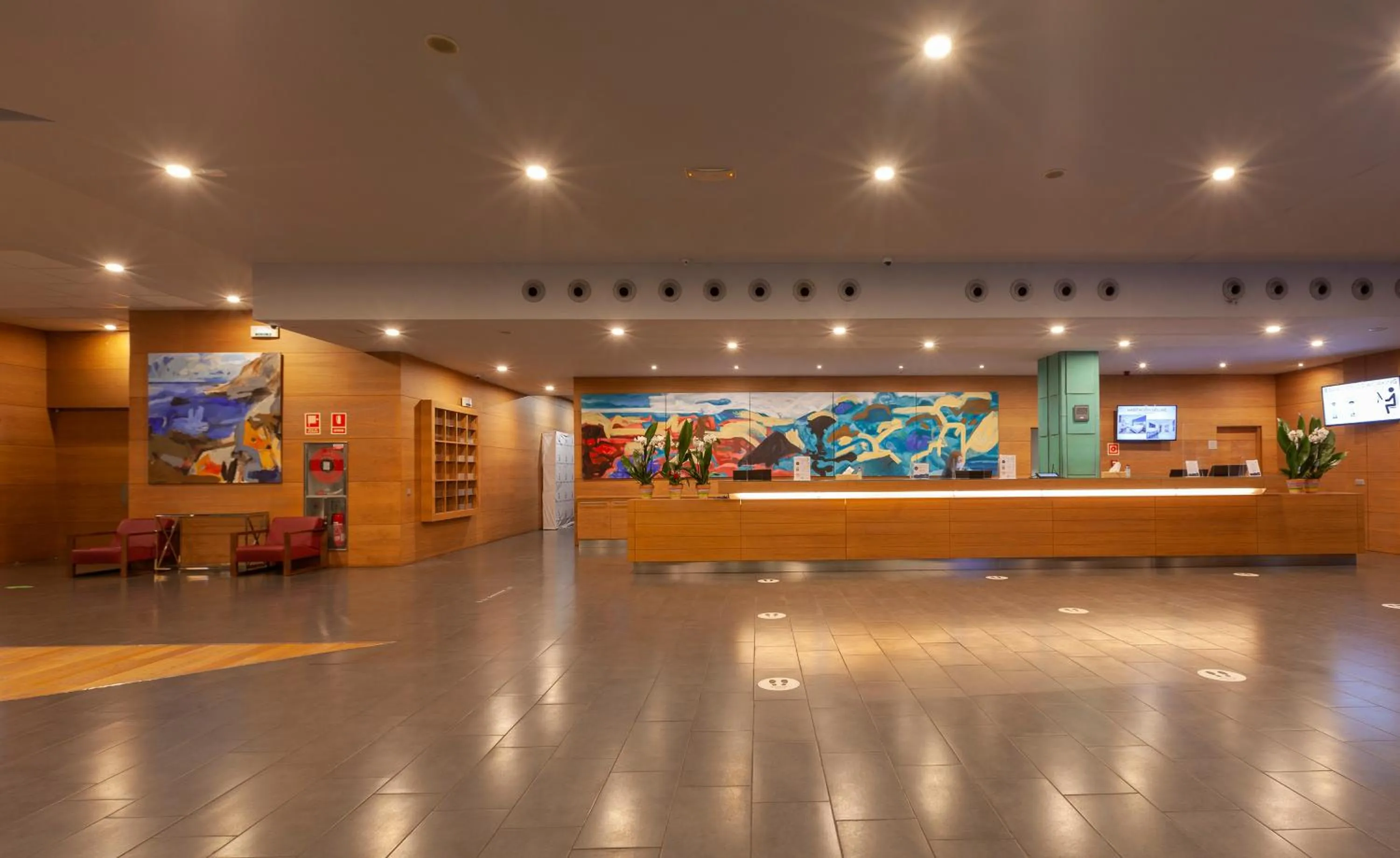 Lobby or reception in Hotel Puerta de Bilbao