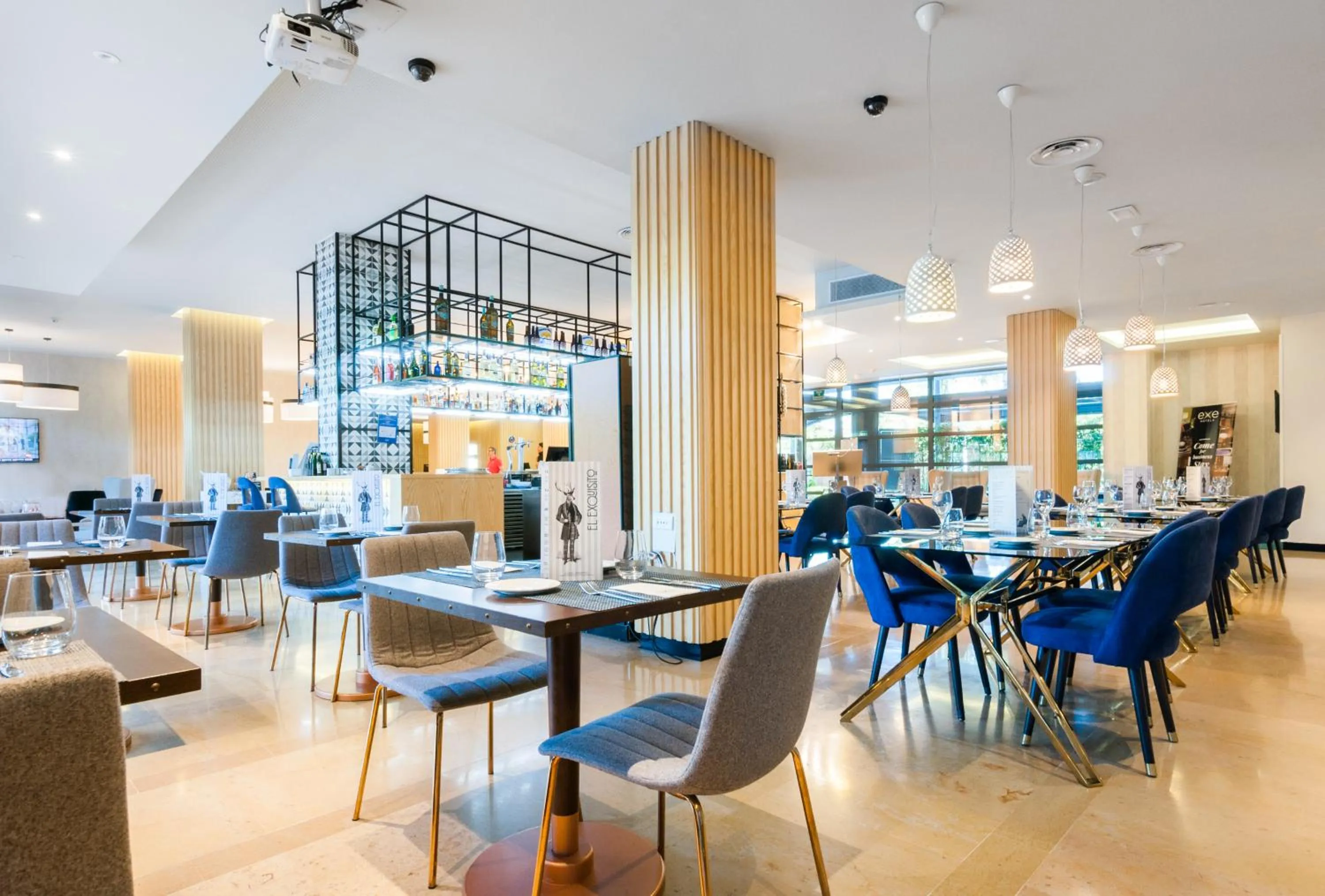 Restaurant/places to eat in Exe Madrid Norte