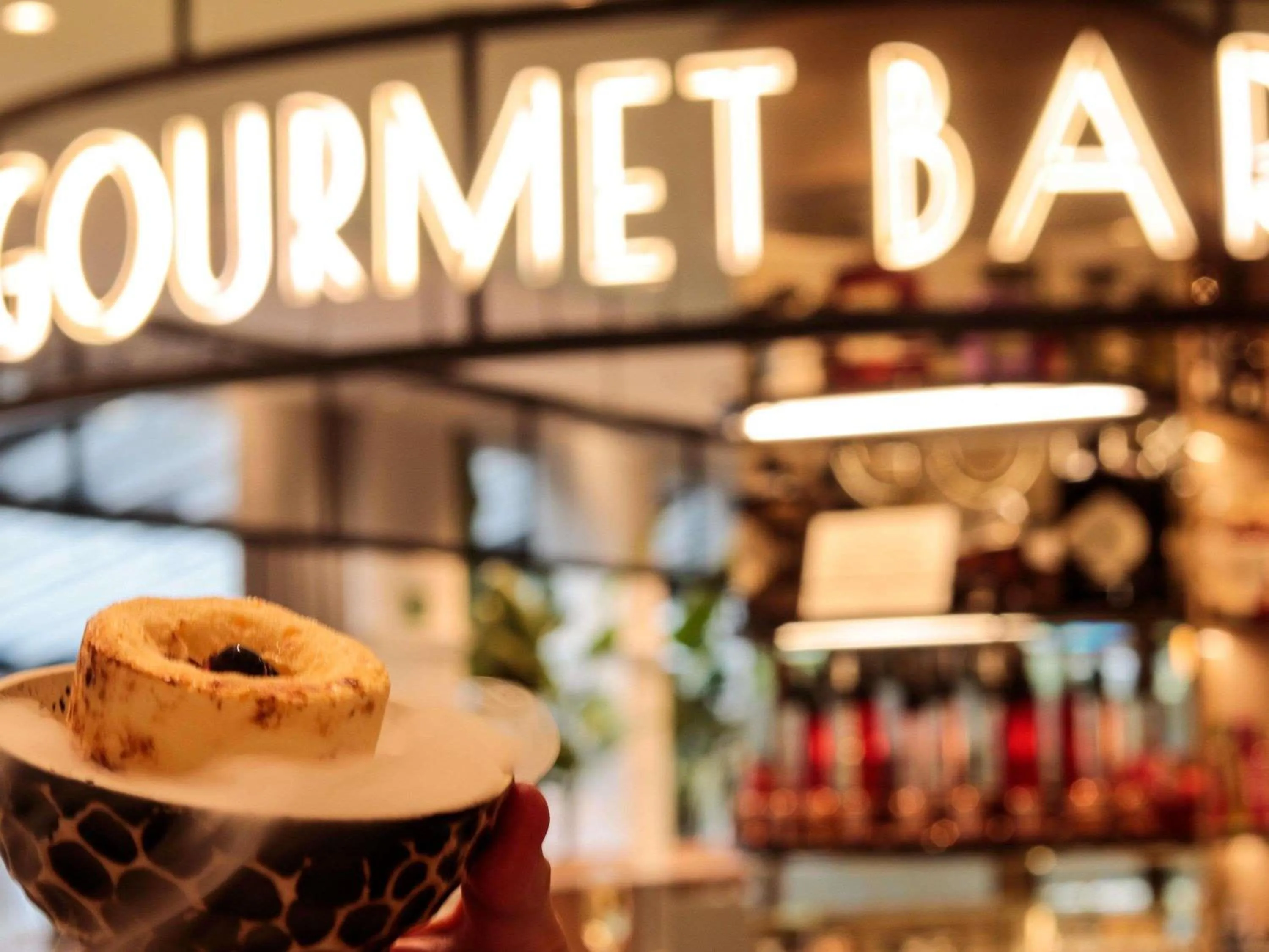 Property building in Novotel Campo De Las Naciones