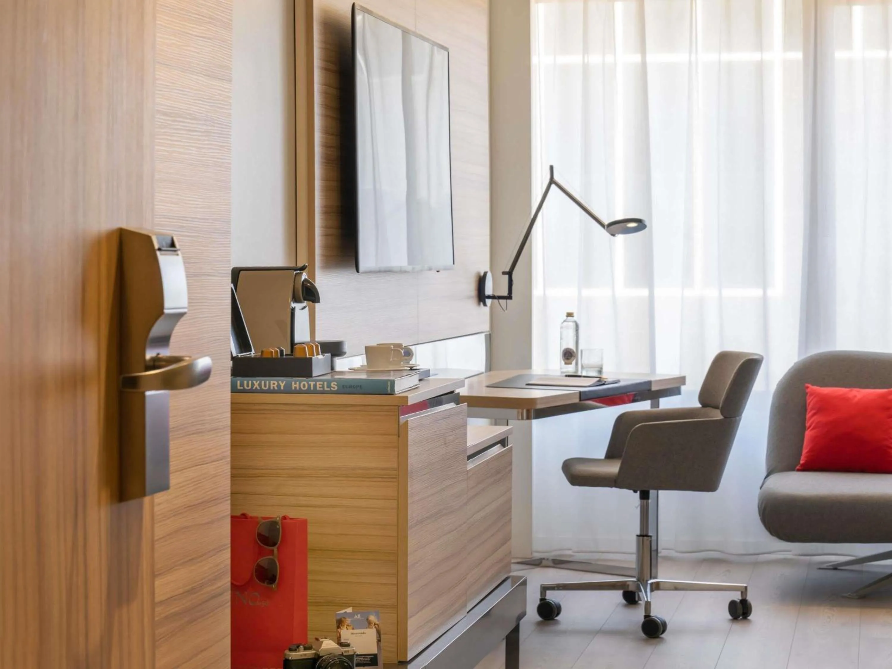 Bedroom in Novotel Campo De Las Naciones