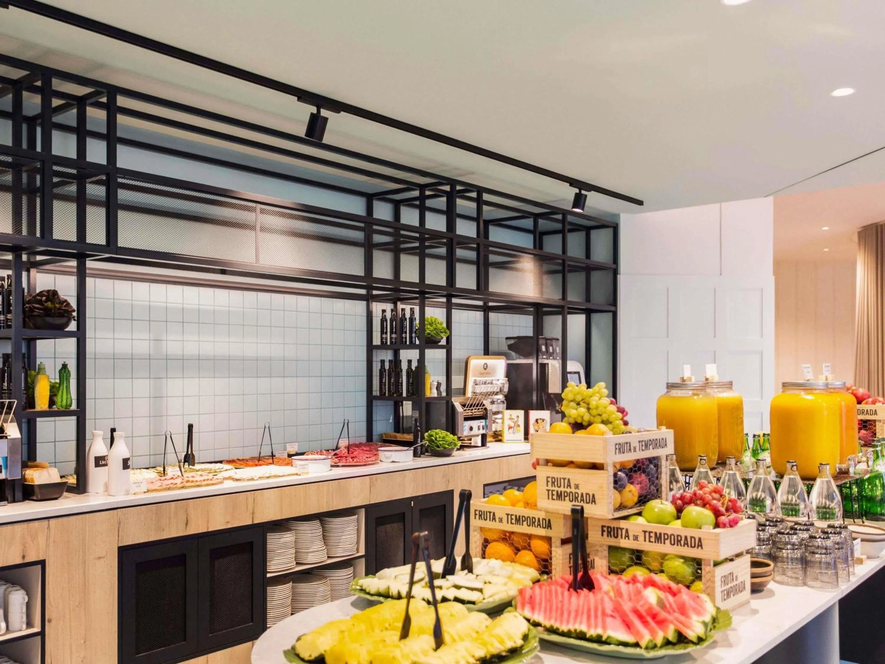 Breakfast in Novotel Campo De Las Naciones