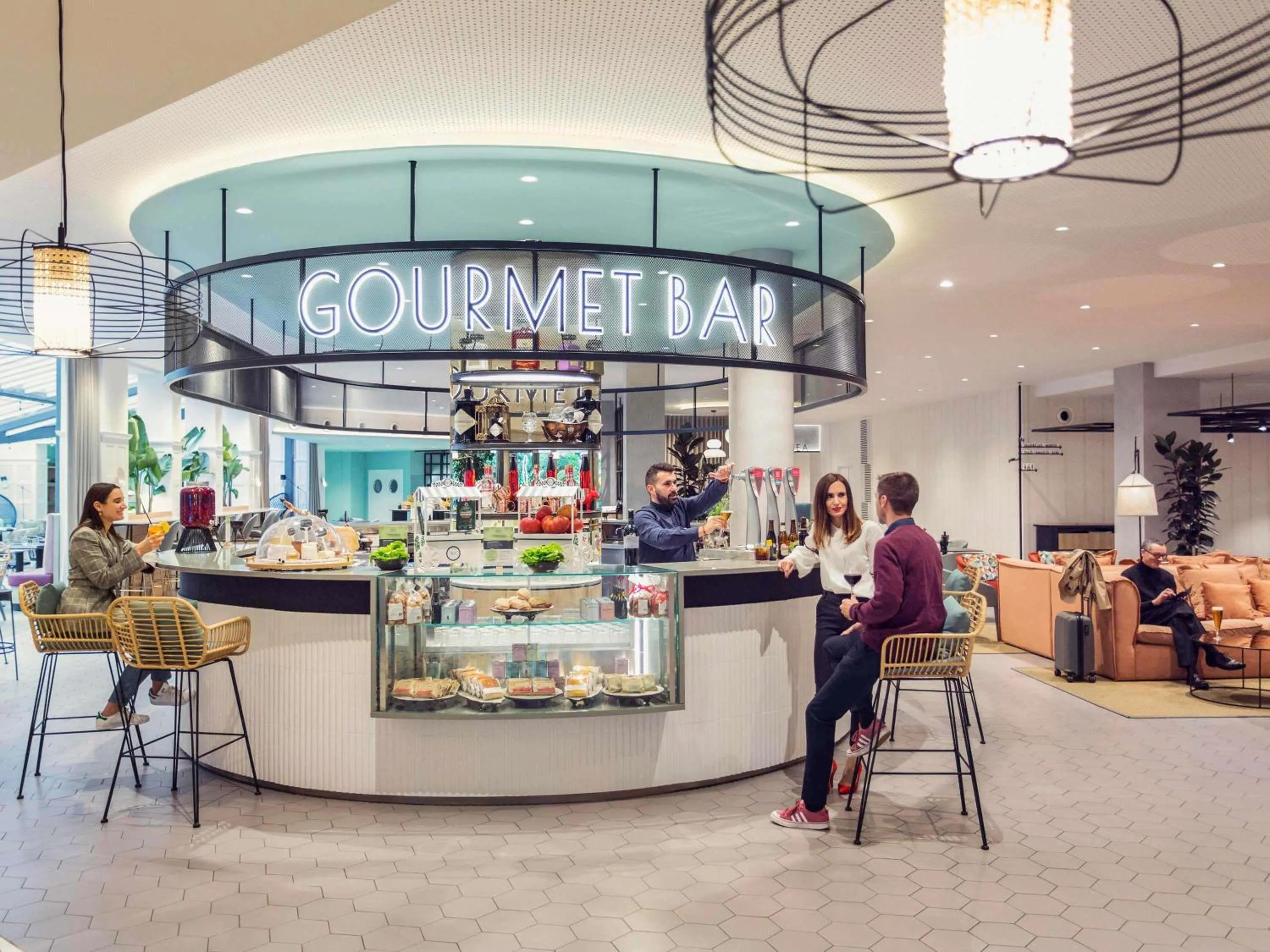 Lounge or bar in Novotel Campo De Las Naciones