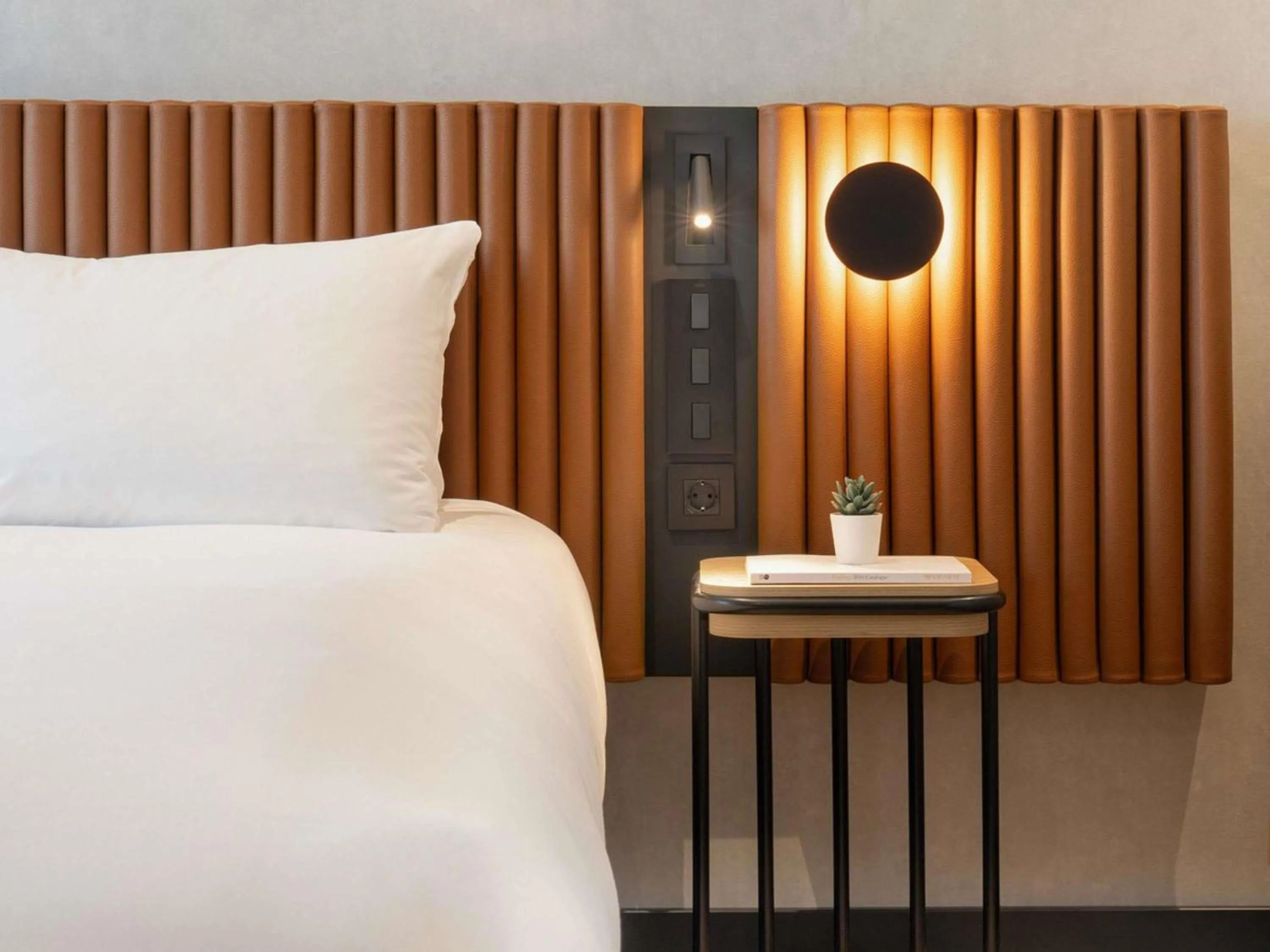 Bedroom, Bed in Novotel Campo De Las Naciones