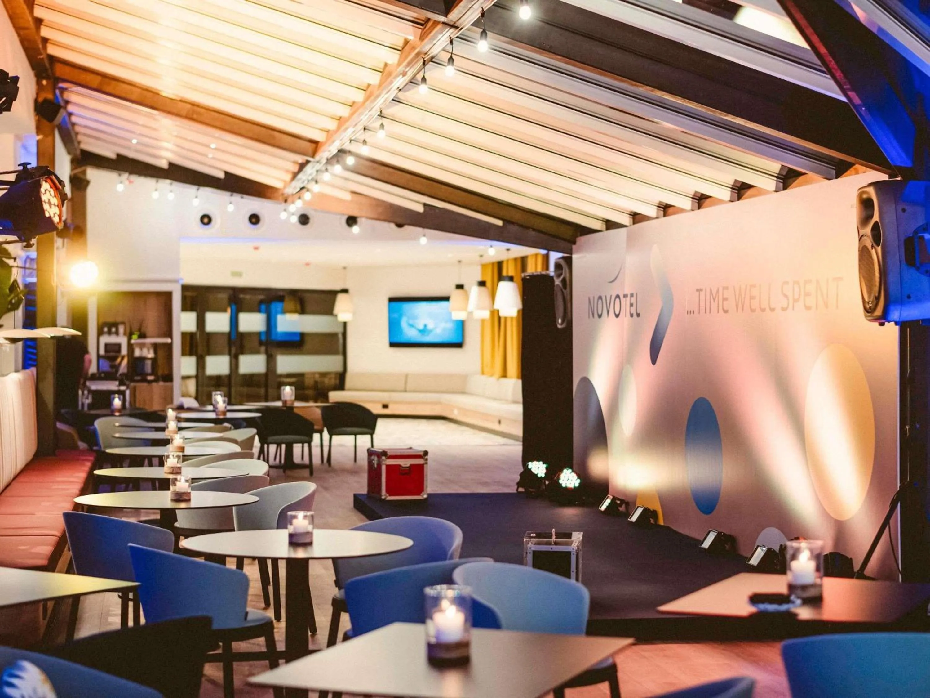 Meeting/conference room in Novotel Campo De Las Naciones