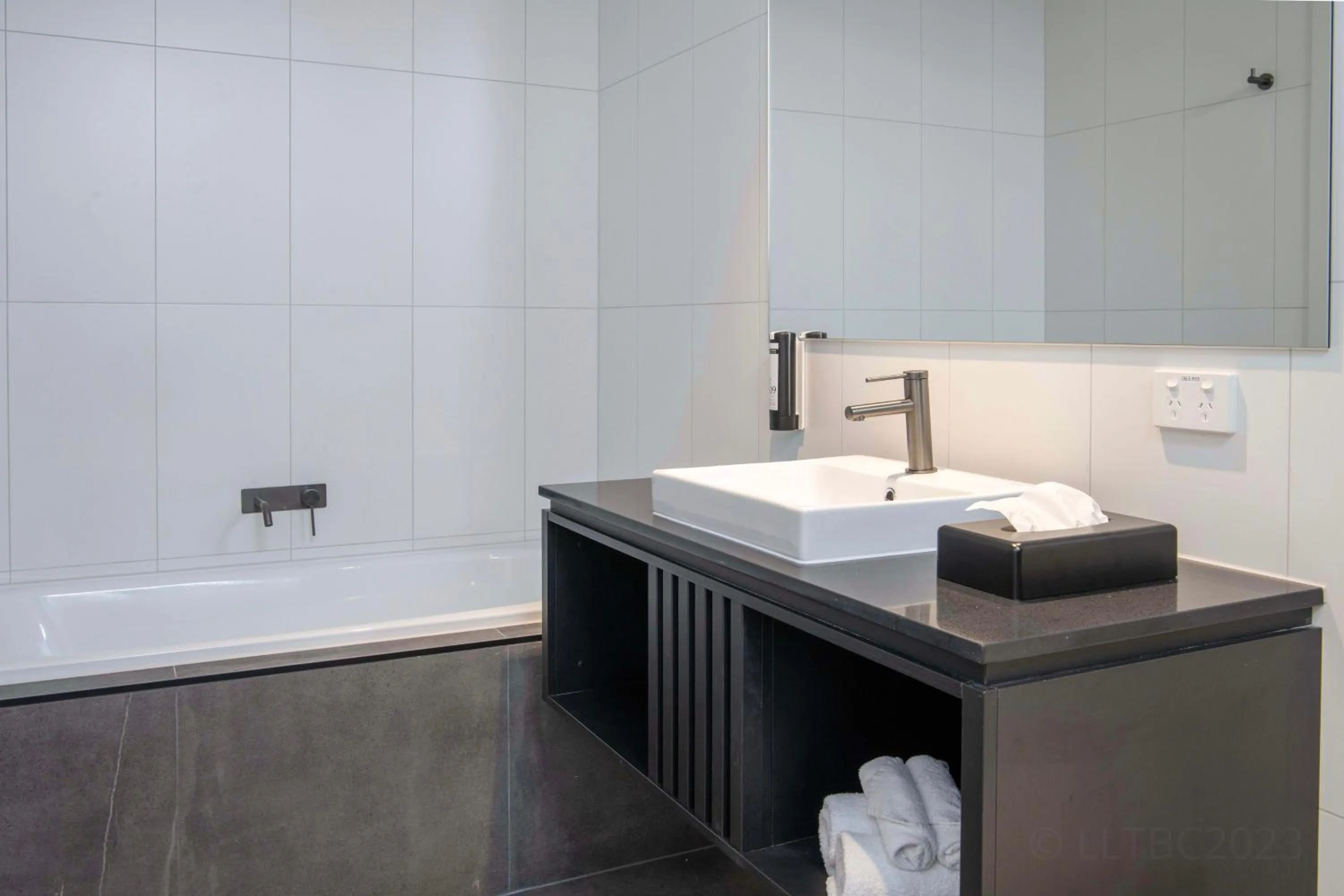 Bathroom in Mantra Tonsley Adelaide