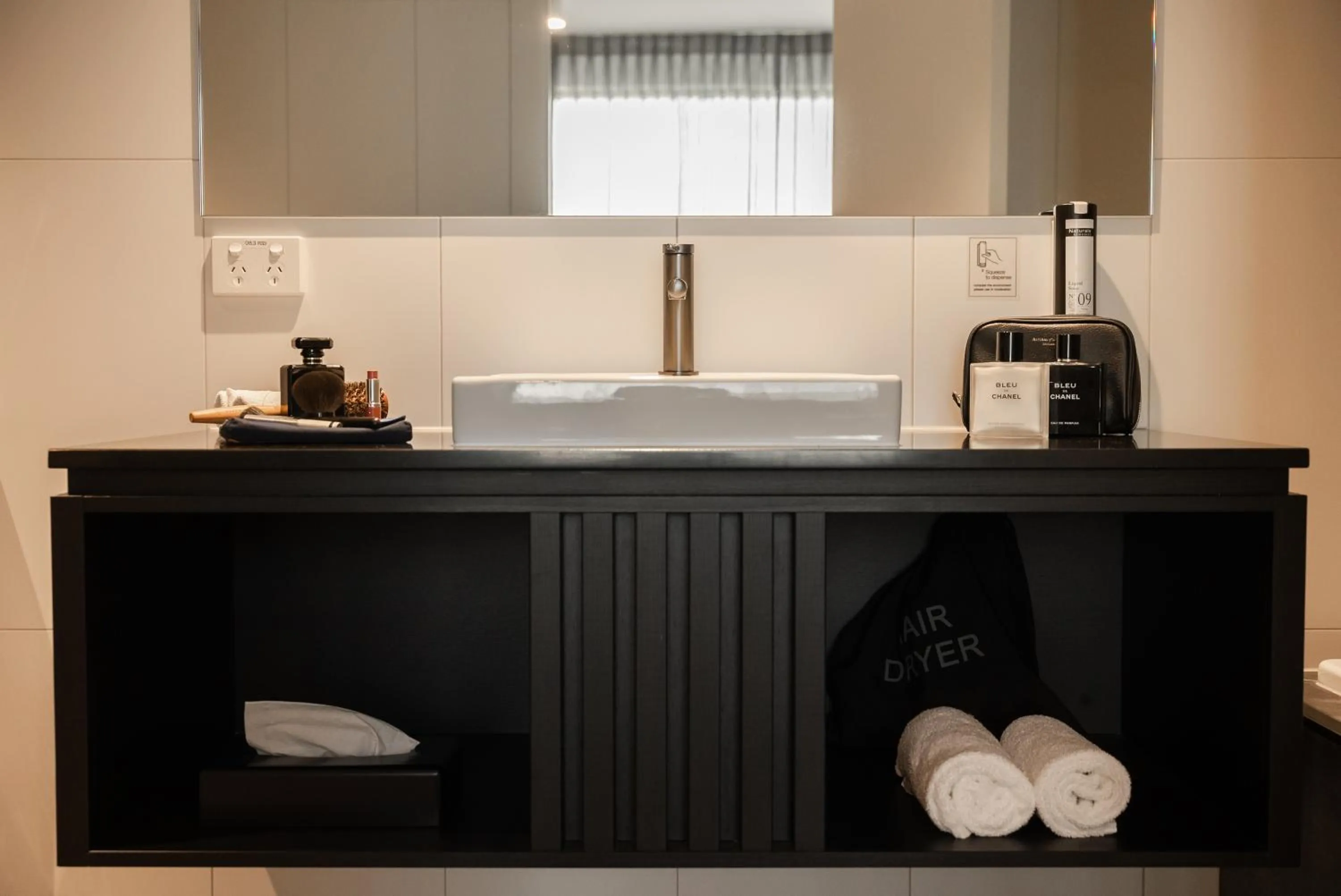 Bathroom in Mantra Tonsley Adelaide