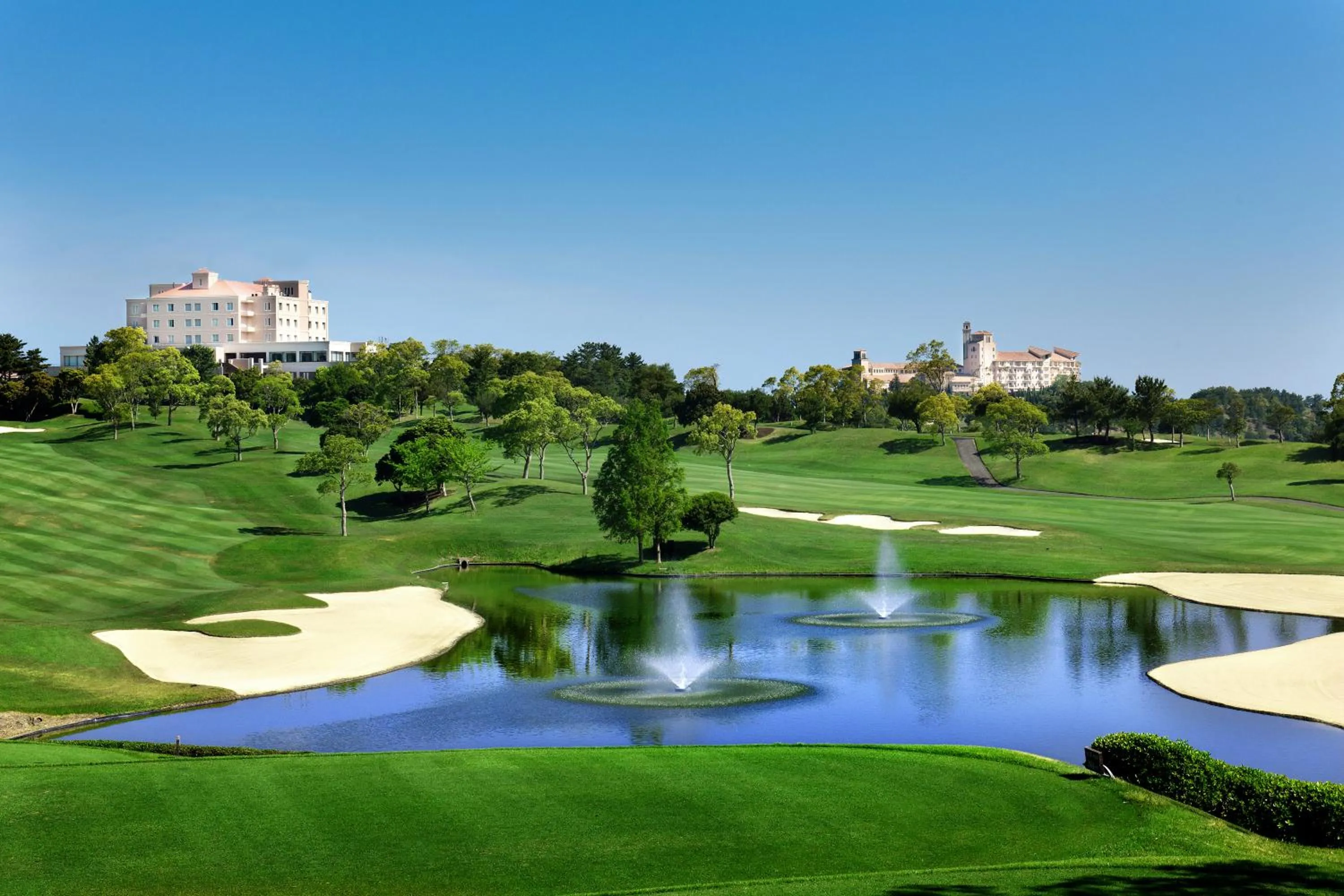 Property building in Grand Xiv naruto the lodge