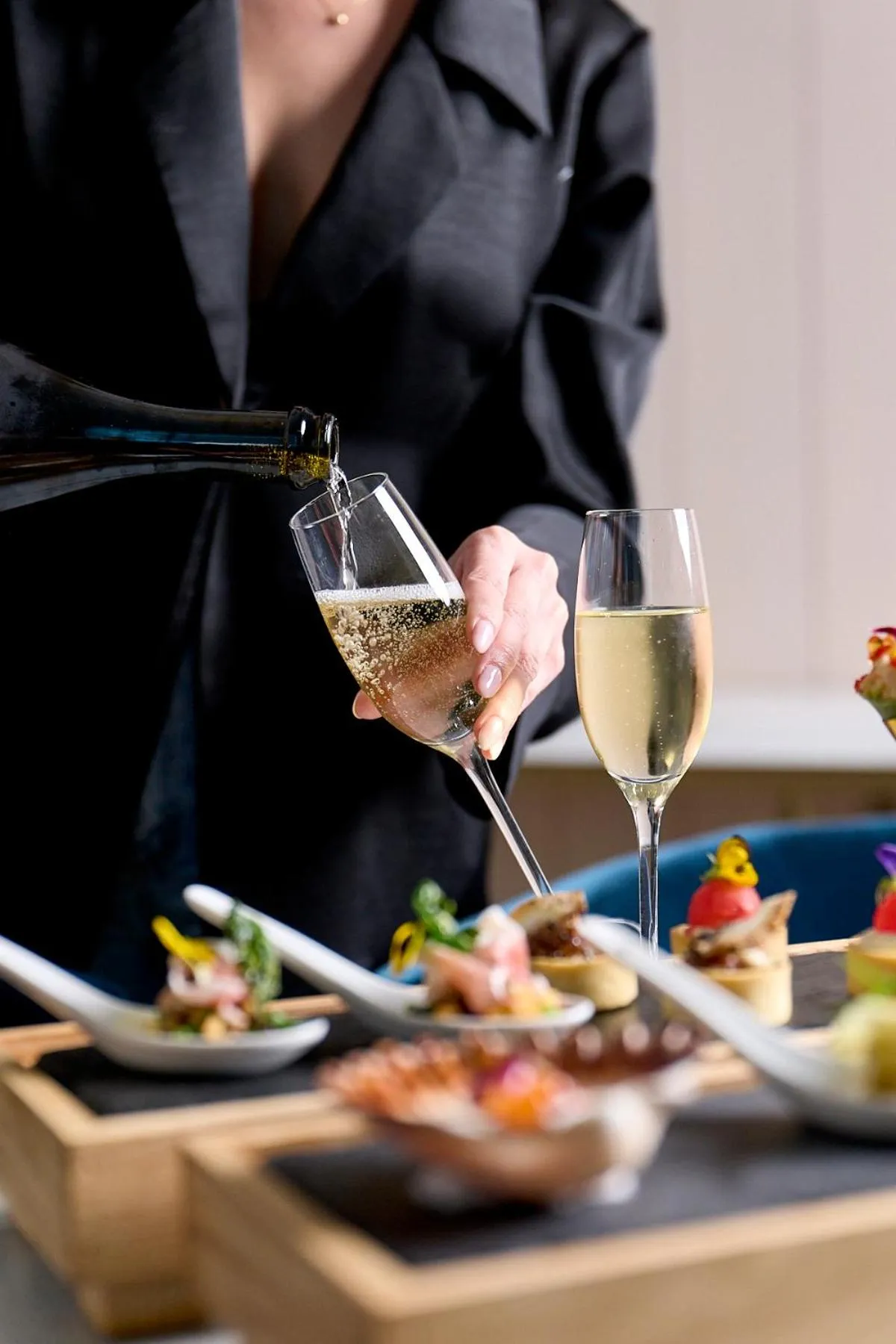 Lounge or bar in Dorsett Melbourne