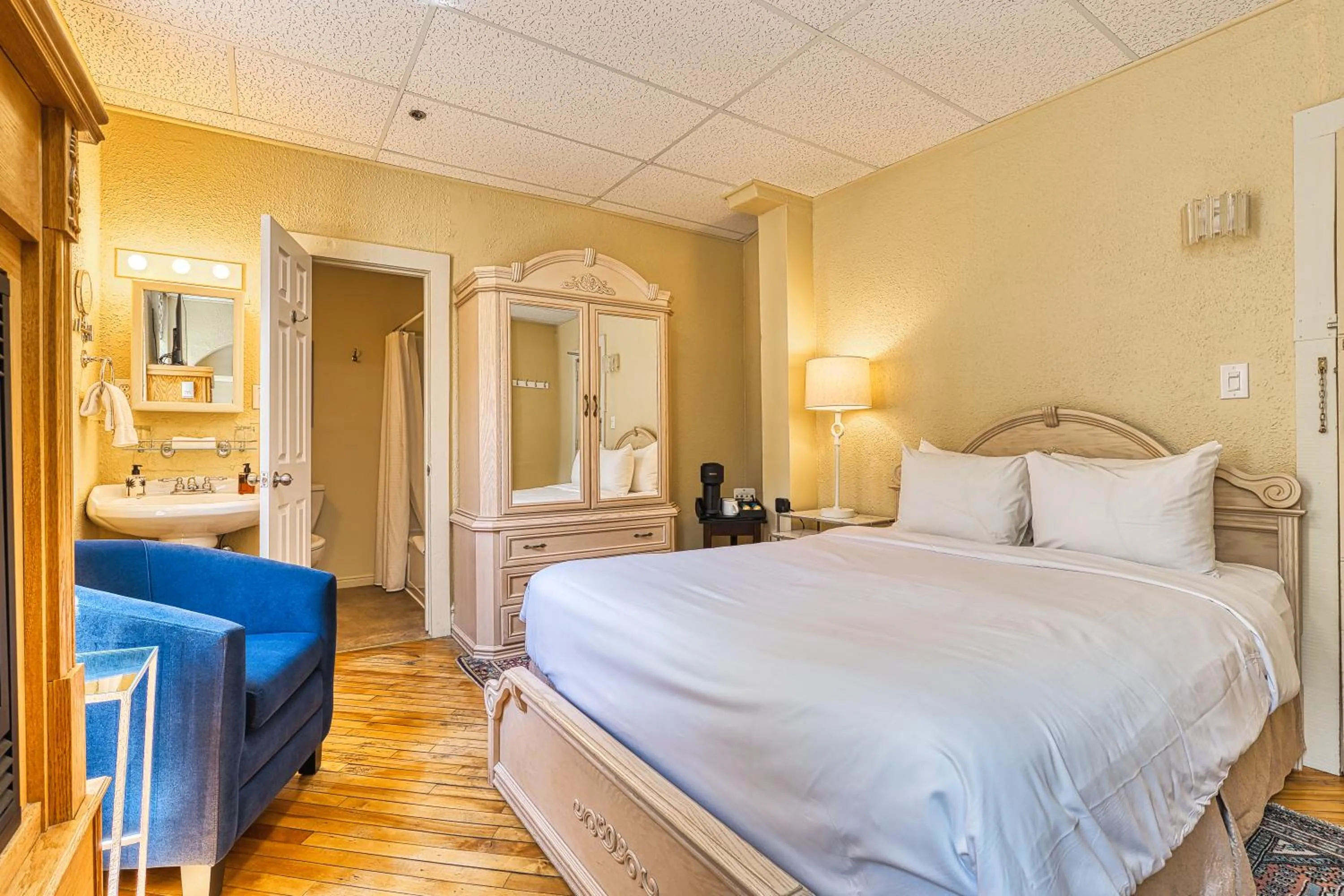 Bed in The Stratford Hotel by Hoco Hotels Collection