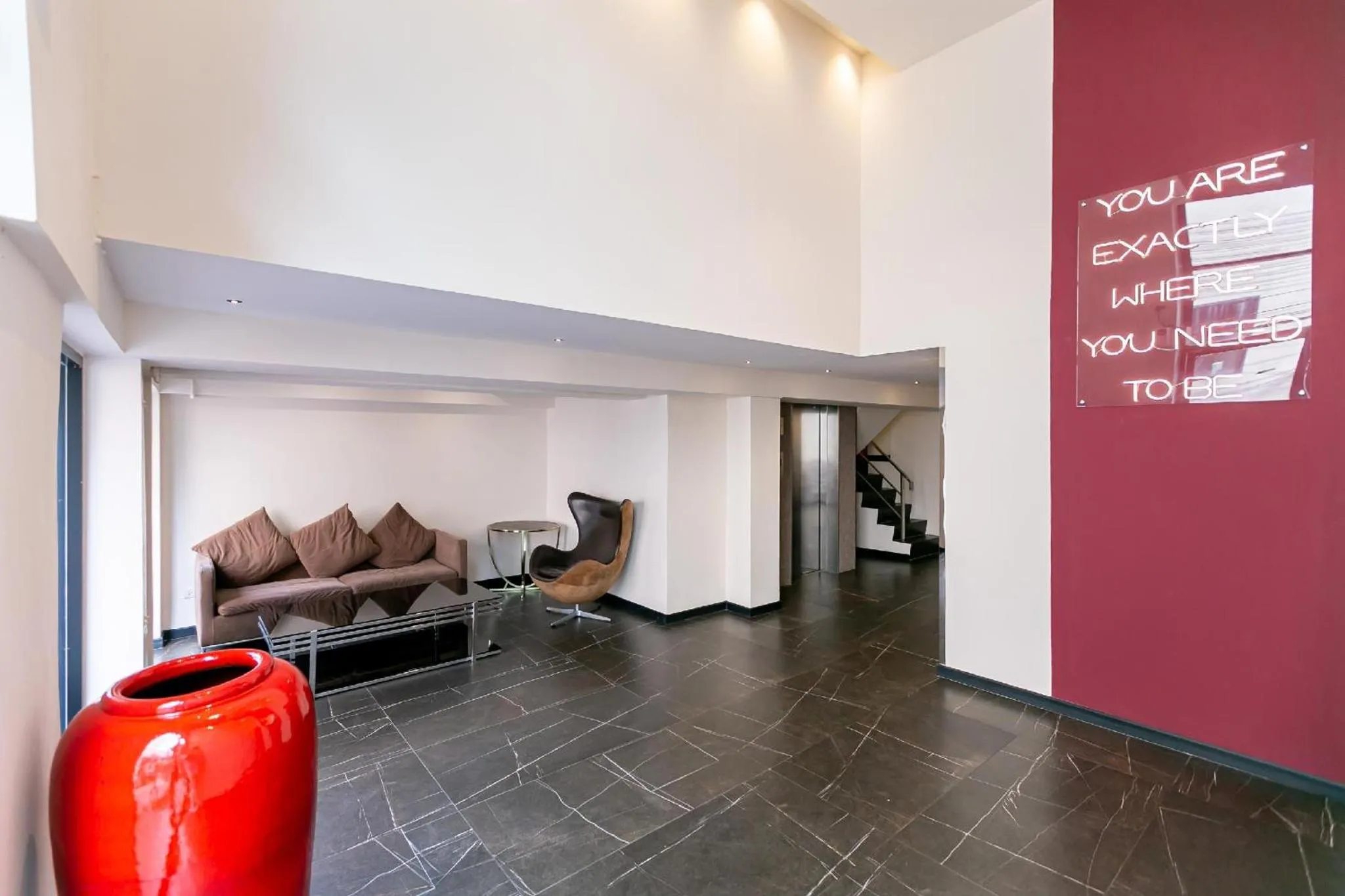 Lobby or reception in Uno Express