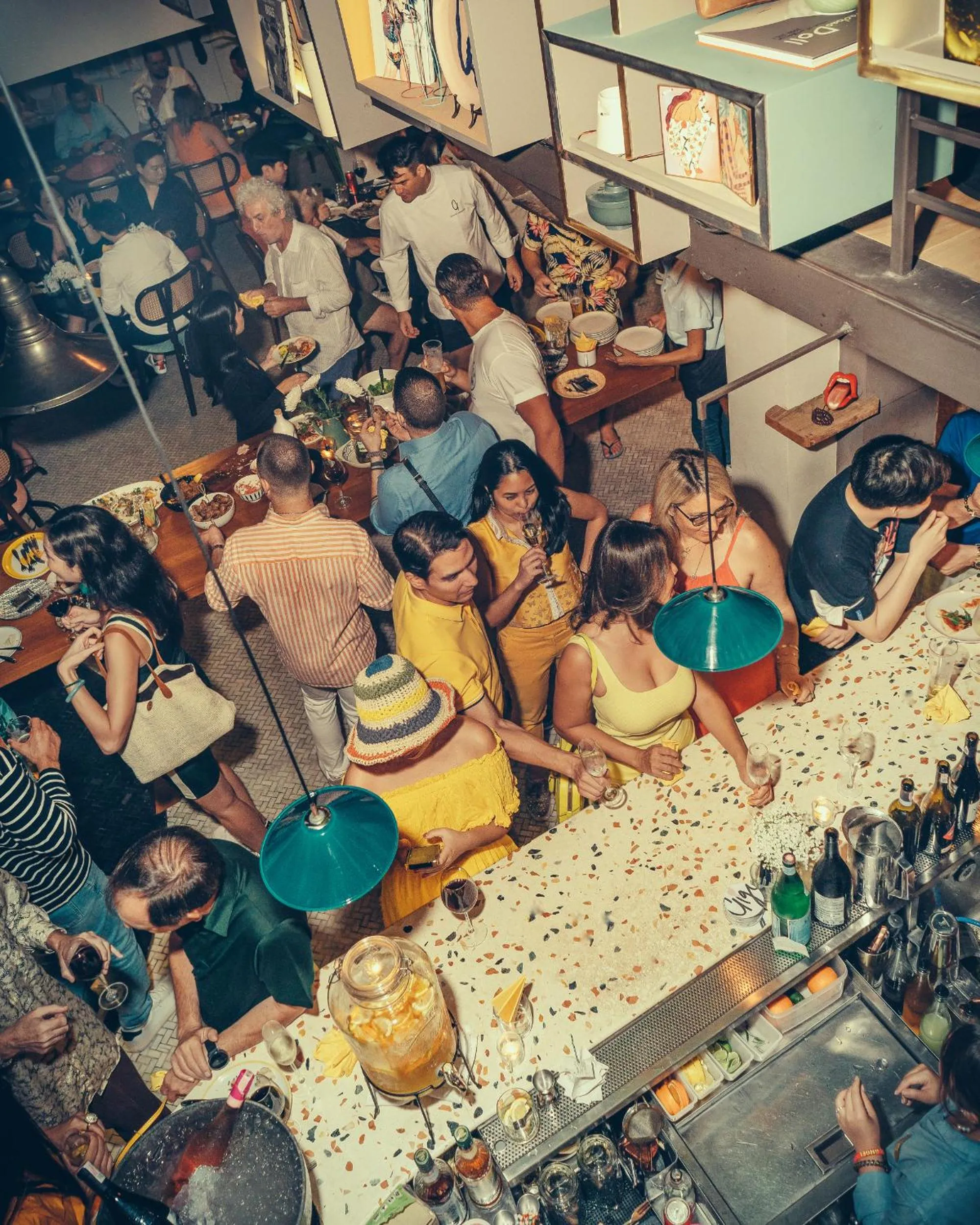 Restaurant/places to eat in Uno Express