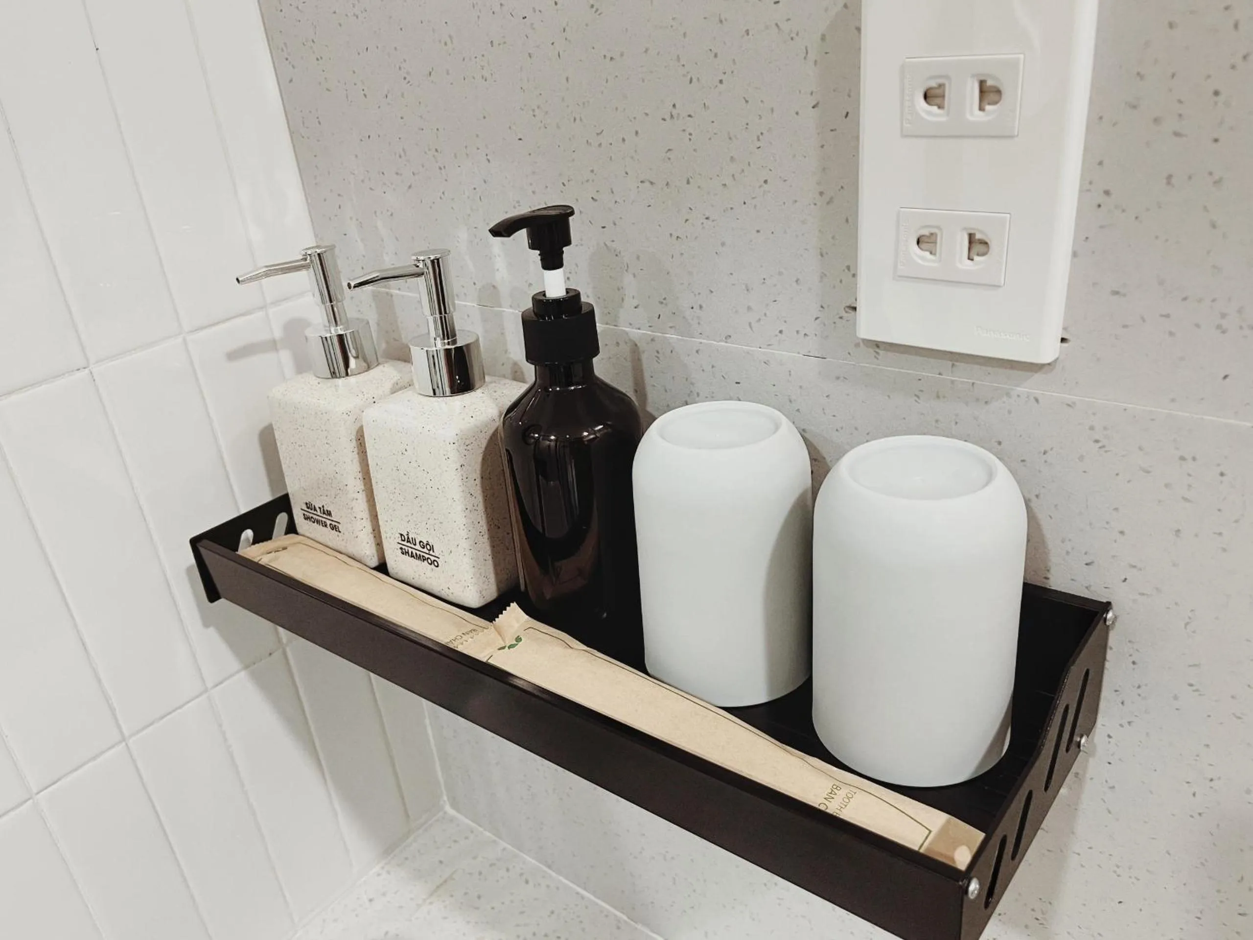 Bathroom in XOM House Biển Hồ