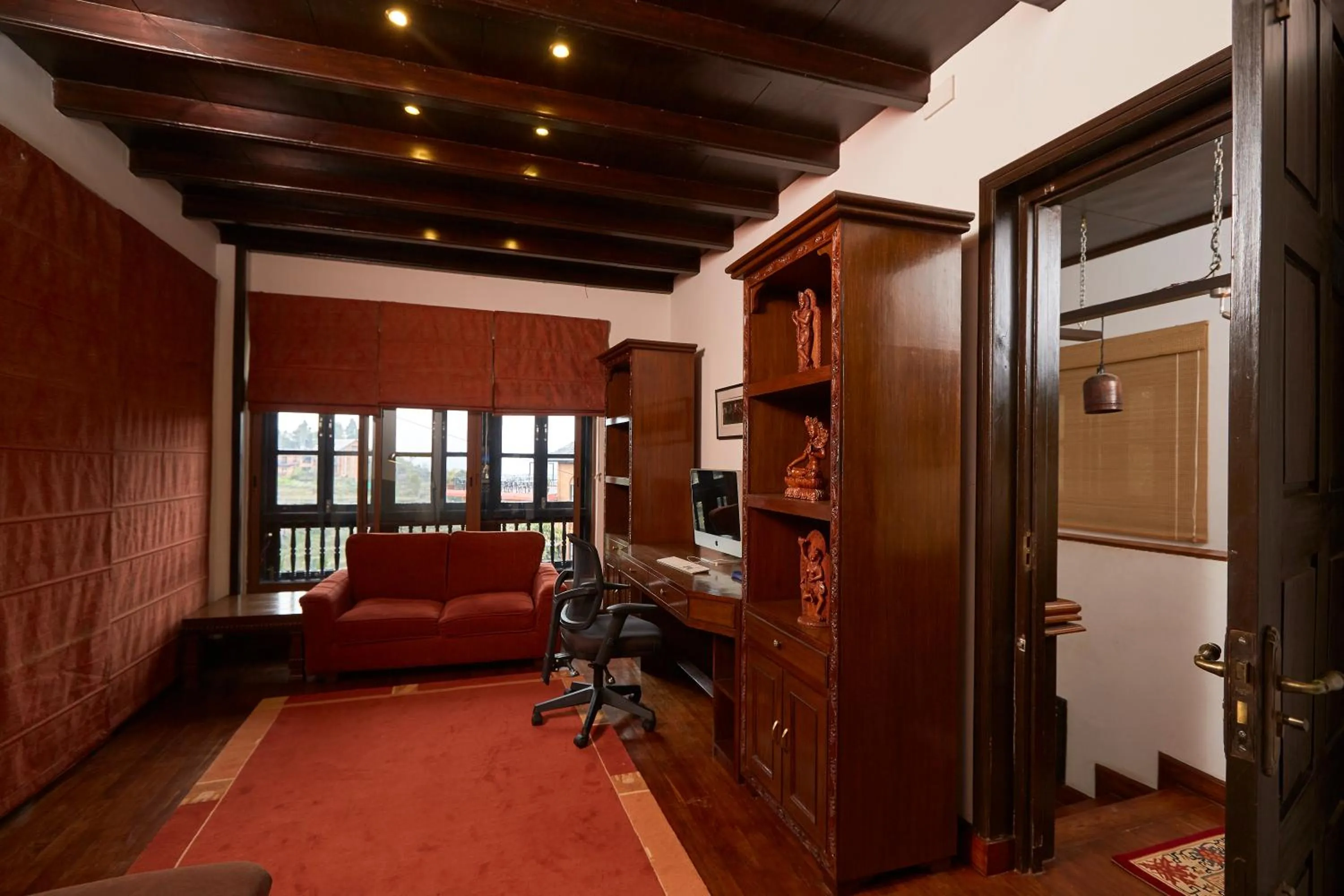 TV and multimedia in Bandipur Bliss - Villa - Hotel - Cottage