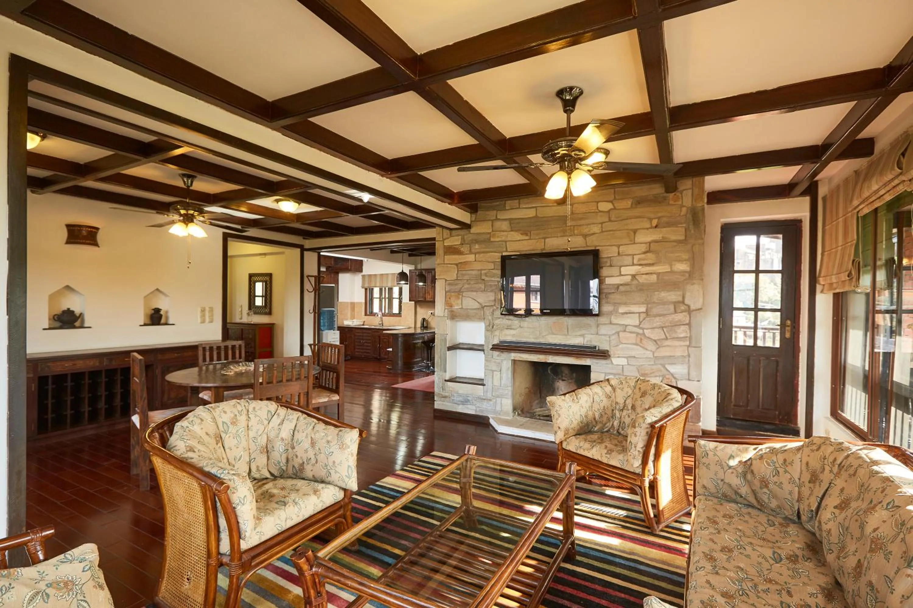 Kitchen or kitchenette in Bandipur Bliss - Villa - Hotel - Cottage