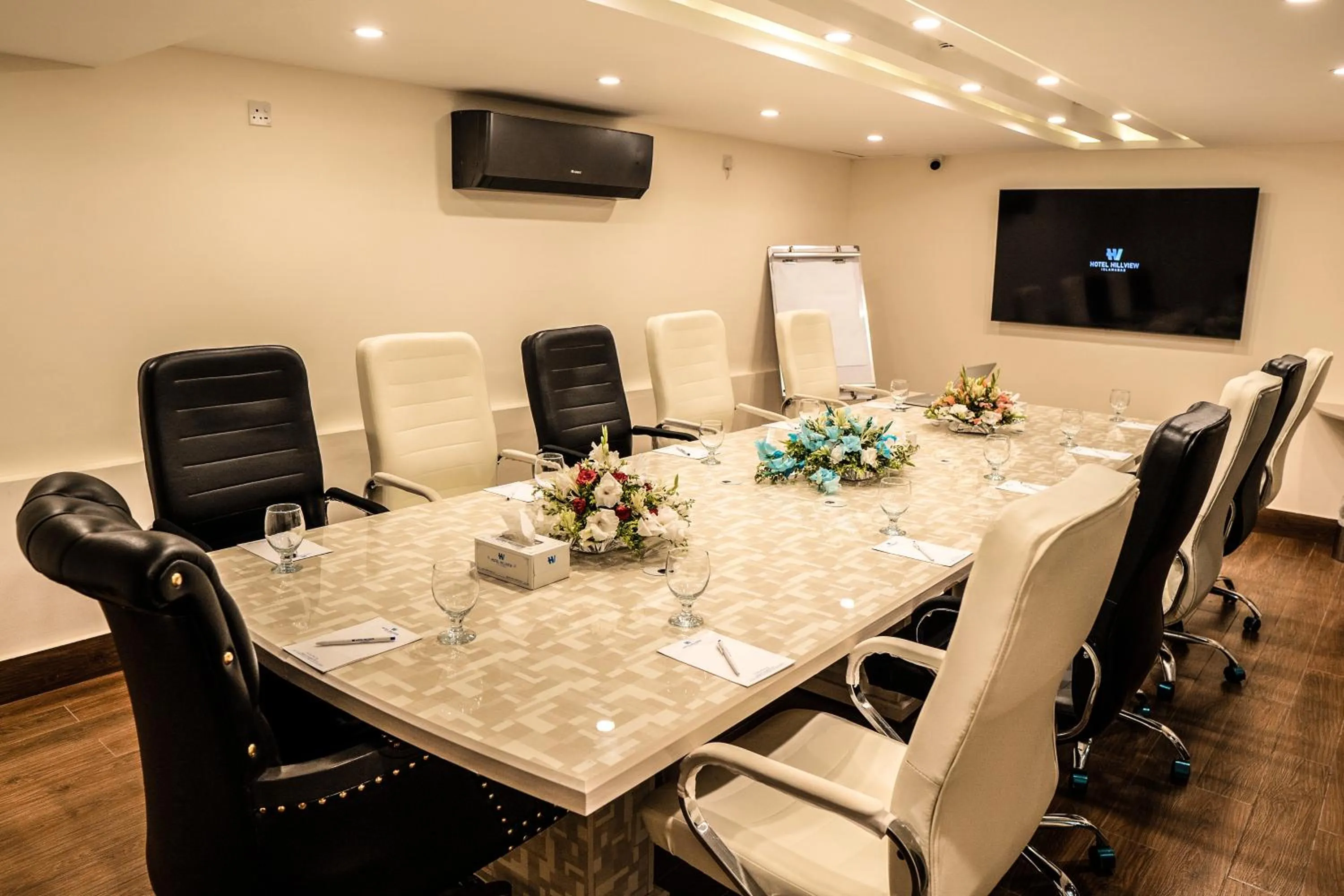 Hotel Hillview Islamabad