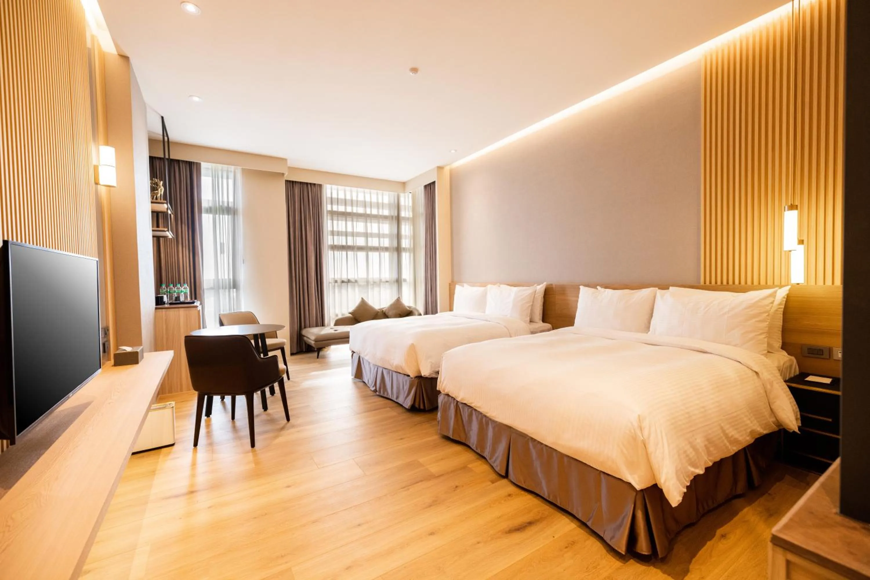 Photo of the whole room, Bed in Euphoria Hotel Lukang