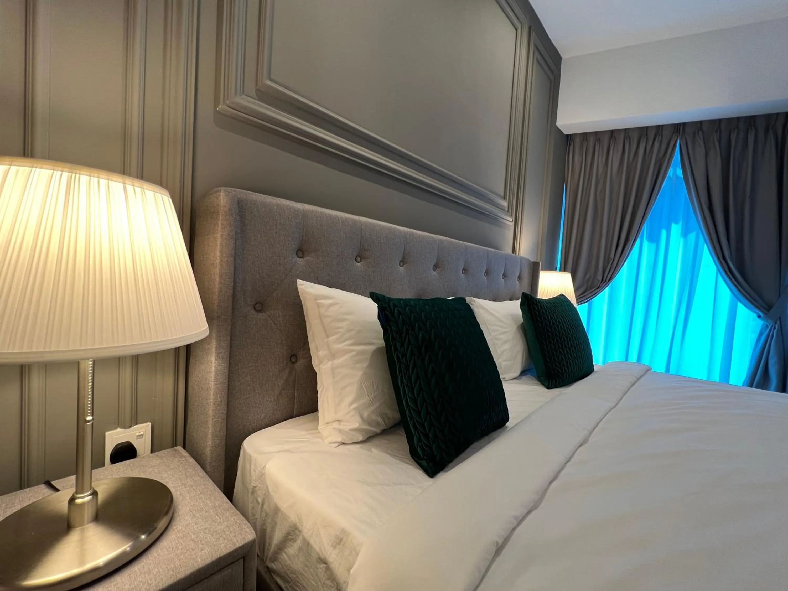 Bed in Eaton Residences KLCC by WSD