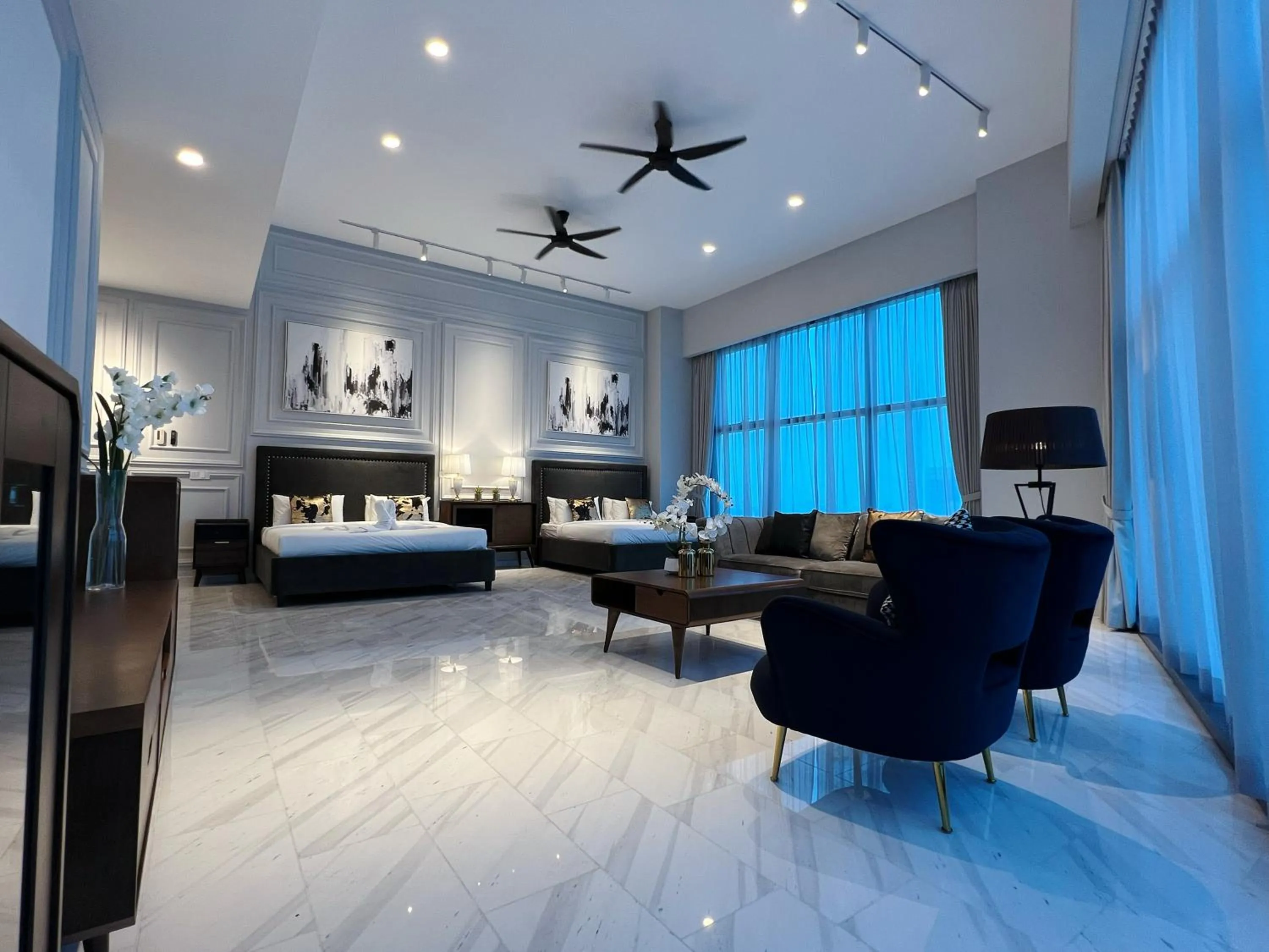 Bed in Eaton Residences KLCC by WSD