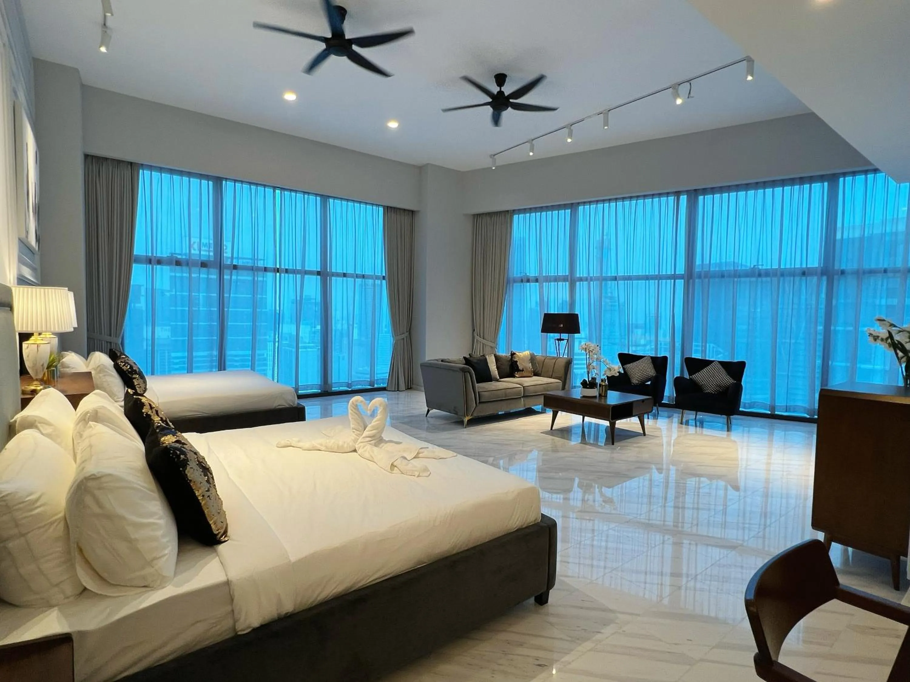 Bed in Eaton Residences KLCC by WSD