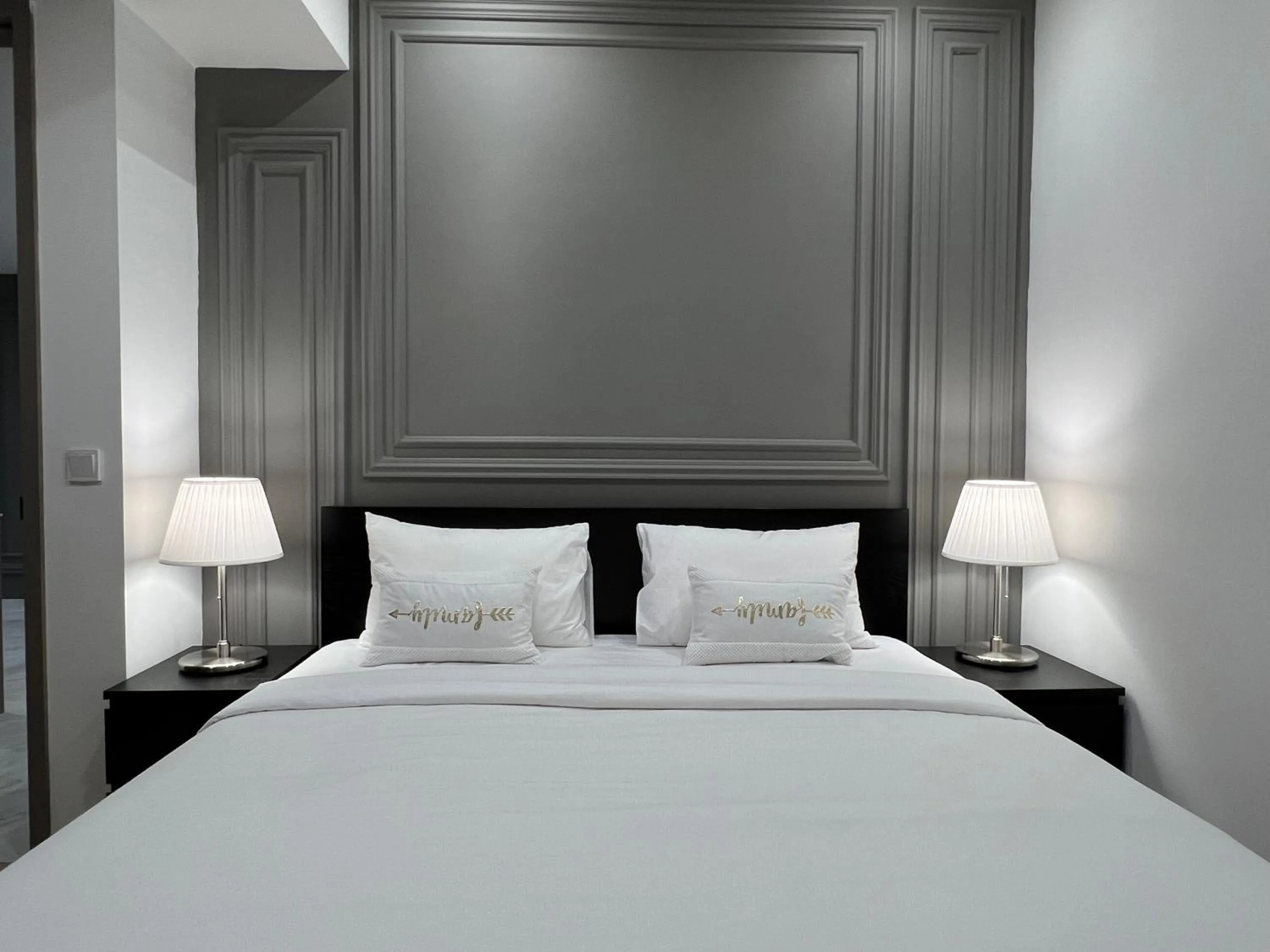 Bed in Eaton Residences KLCC by WSD