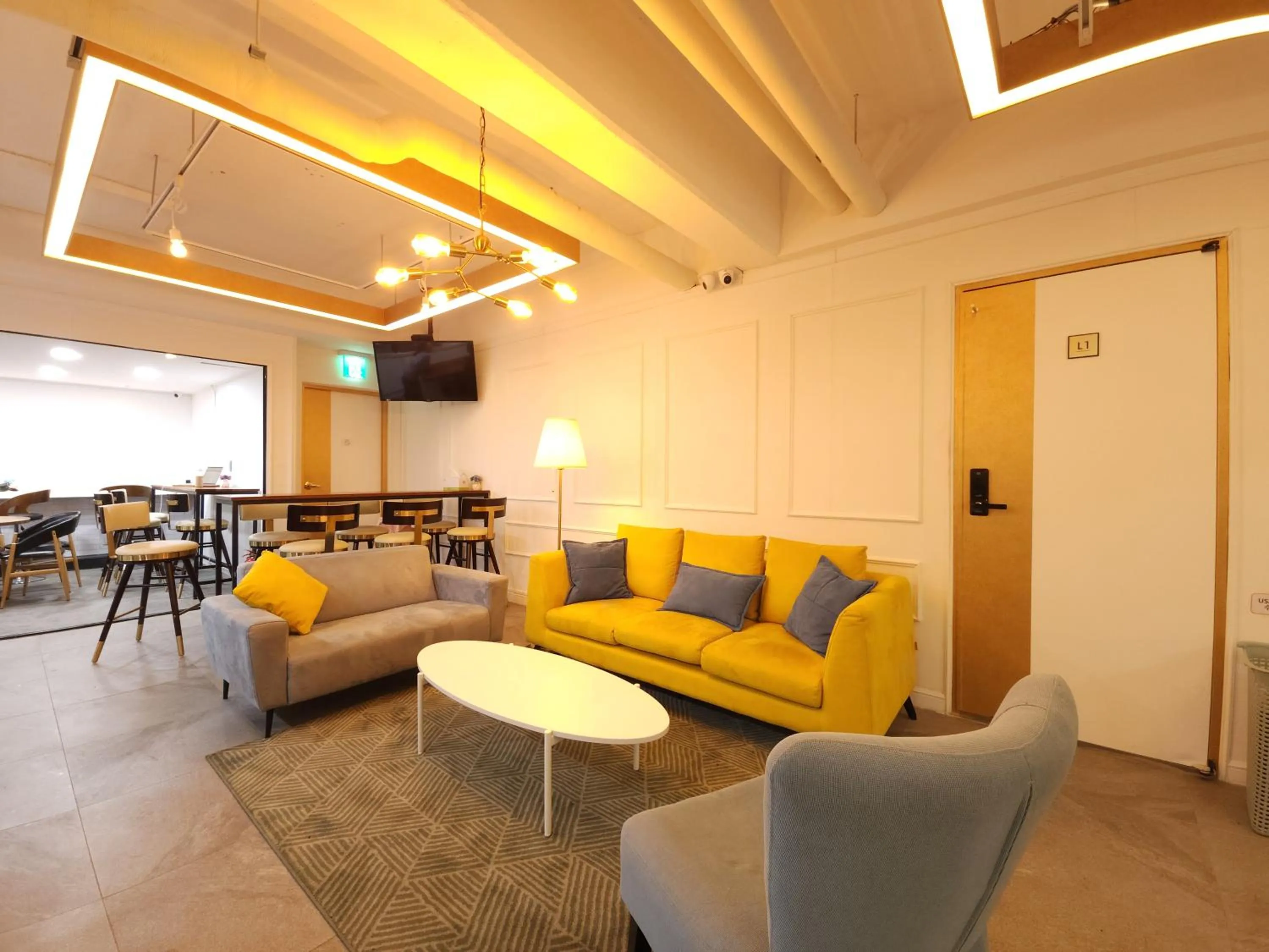 OYO Hostel Myeongdong 5