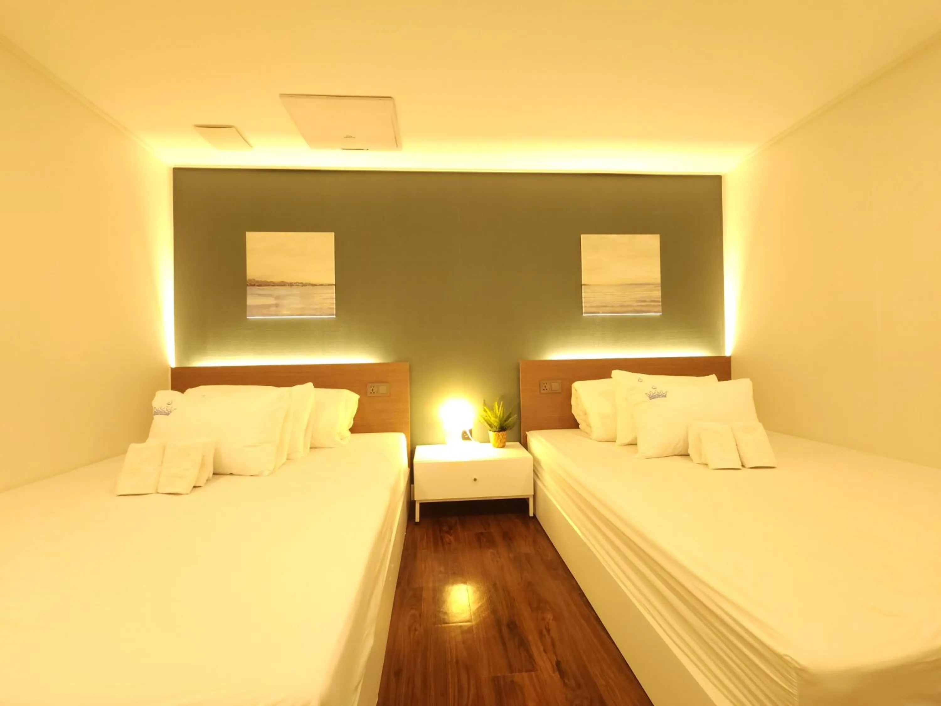 Bed in OYO Hostel Myeongdong 5