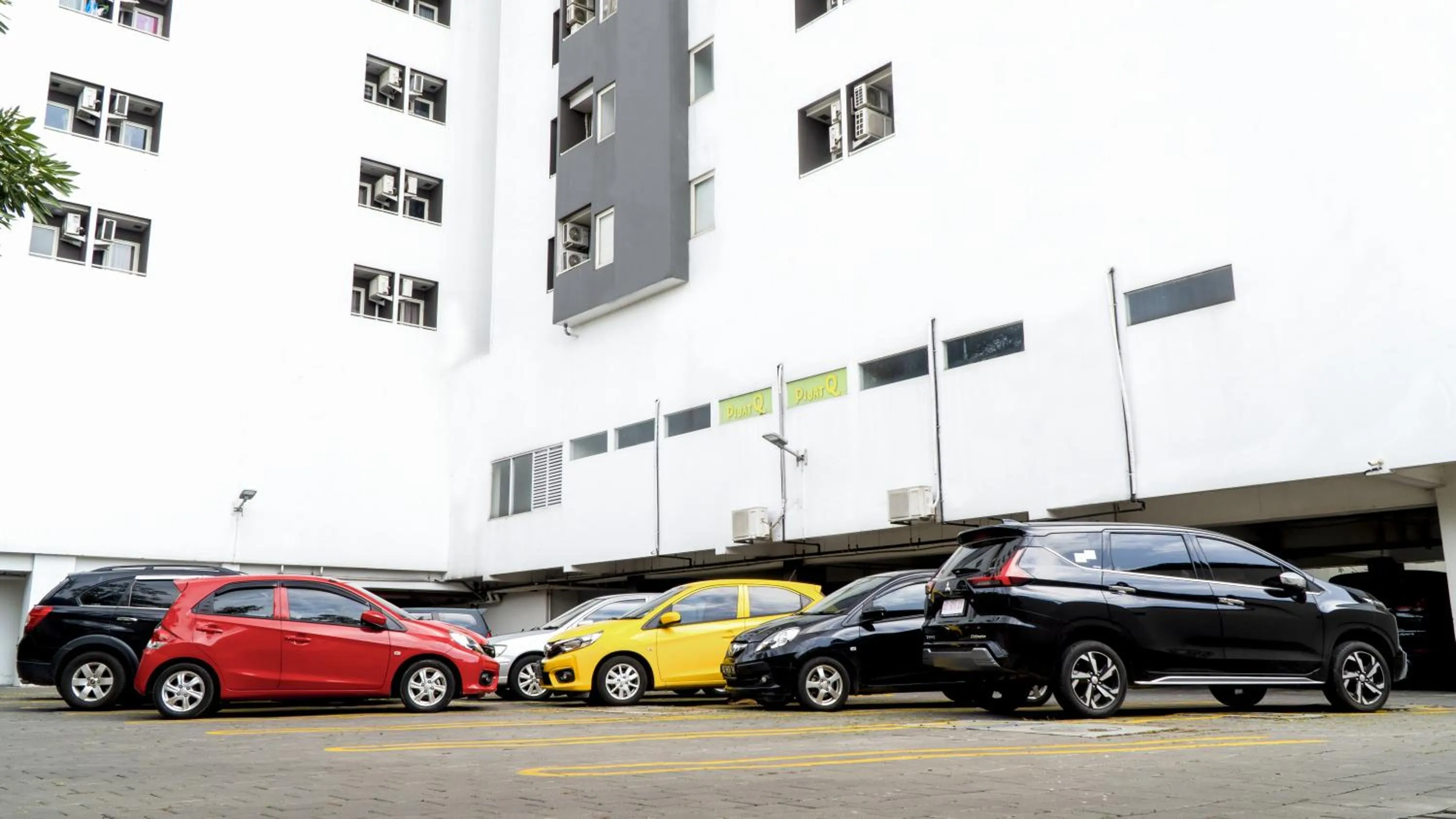 Day in Menara One Hotel by Menara Santosa