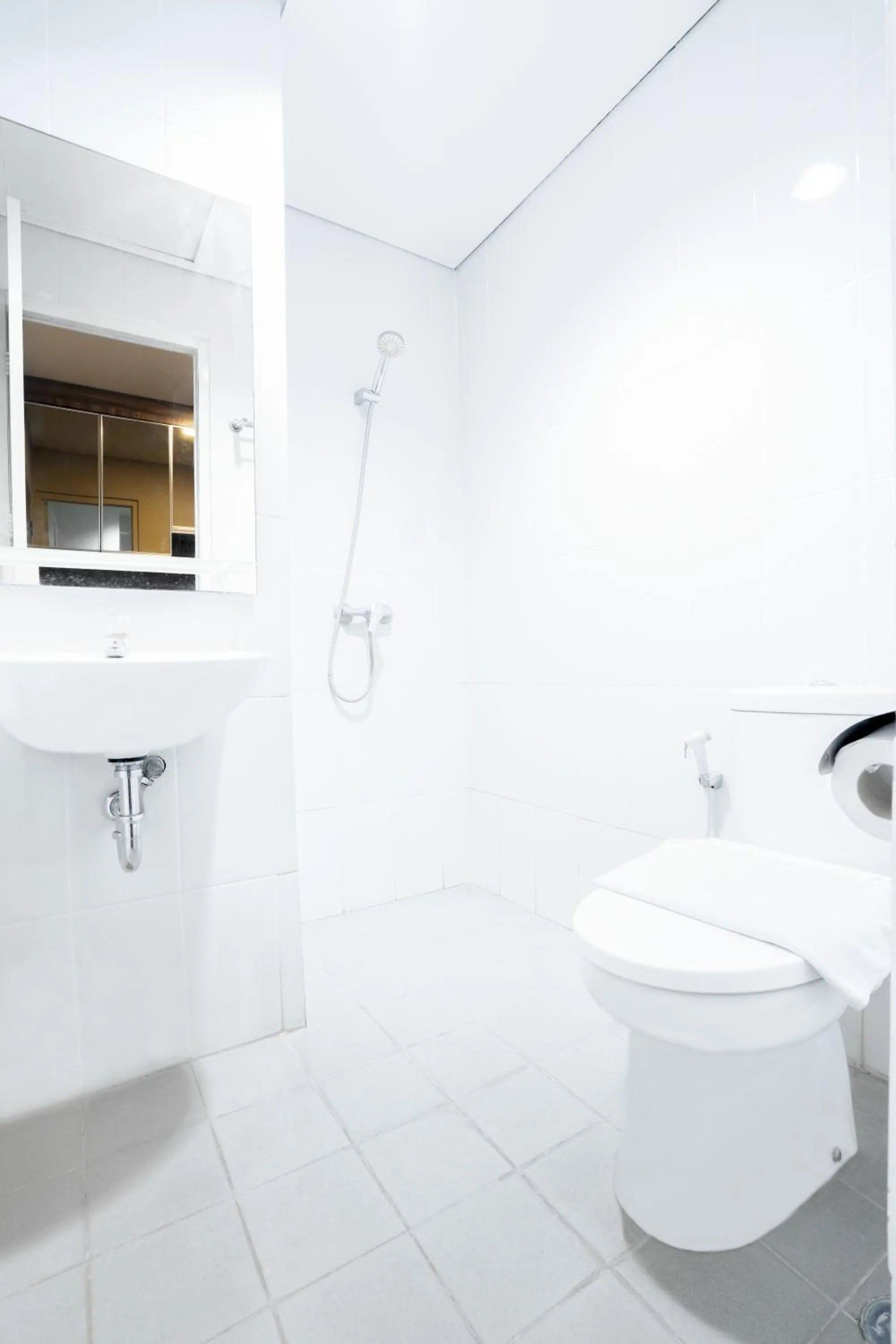 Shower in Menara One Hotel by Menara Santosa