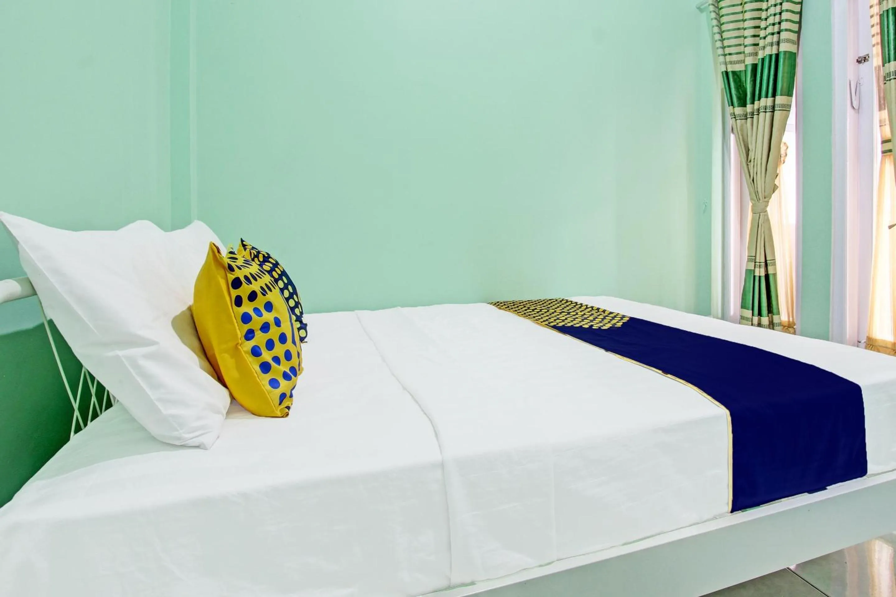 Bedroom, Bed in Hotel O Homestay Grand Mahkota Permai Syariah