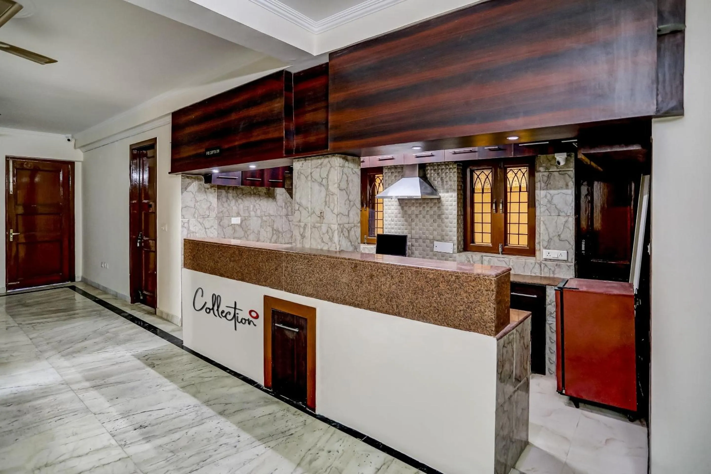 Lobby or reception in Hotel O Uk House Residency