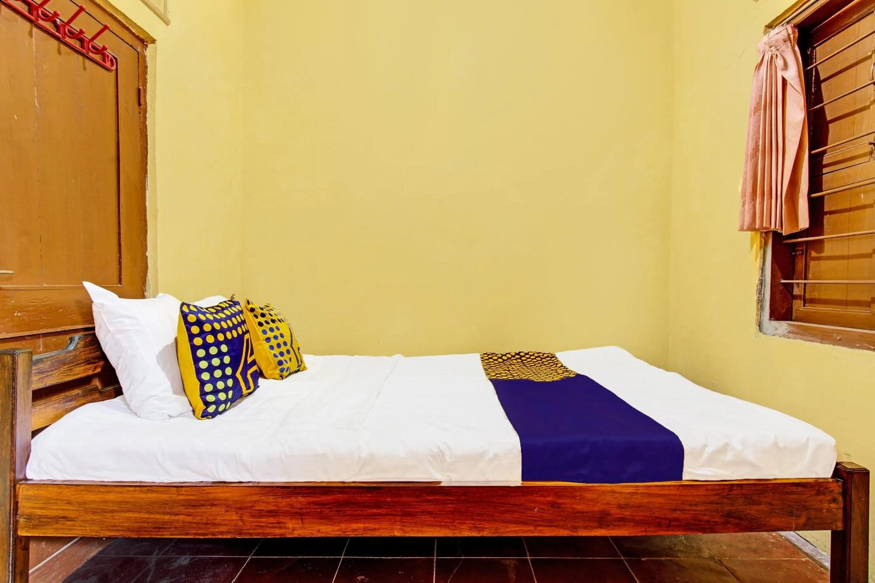 Bedroom, Bed in Hotel O Homestay Akbar Aufa Syariah