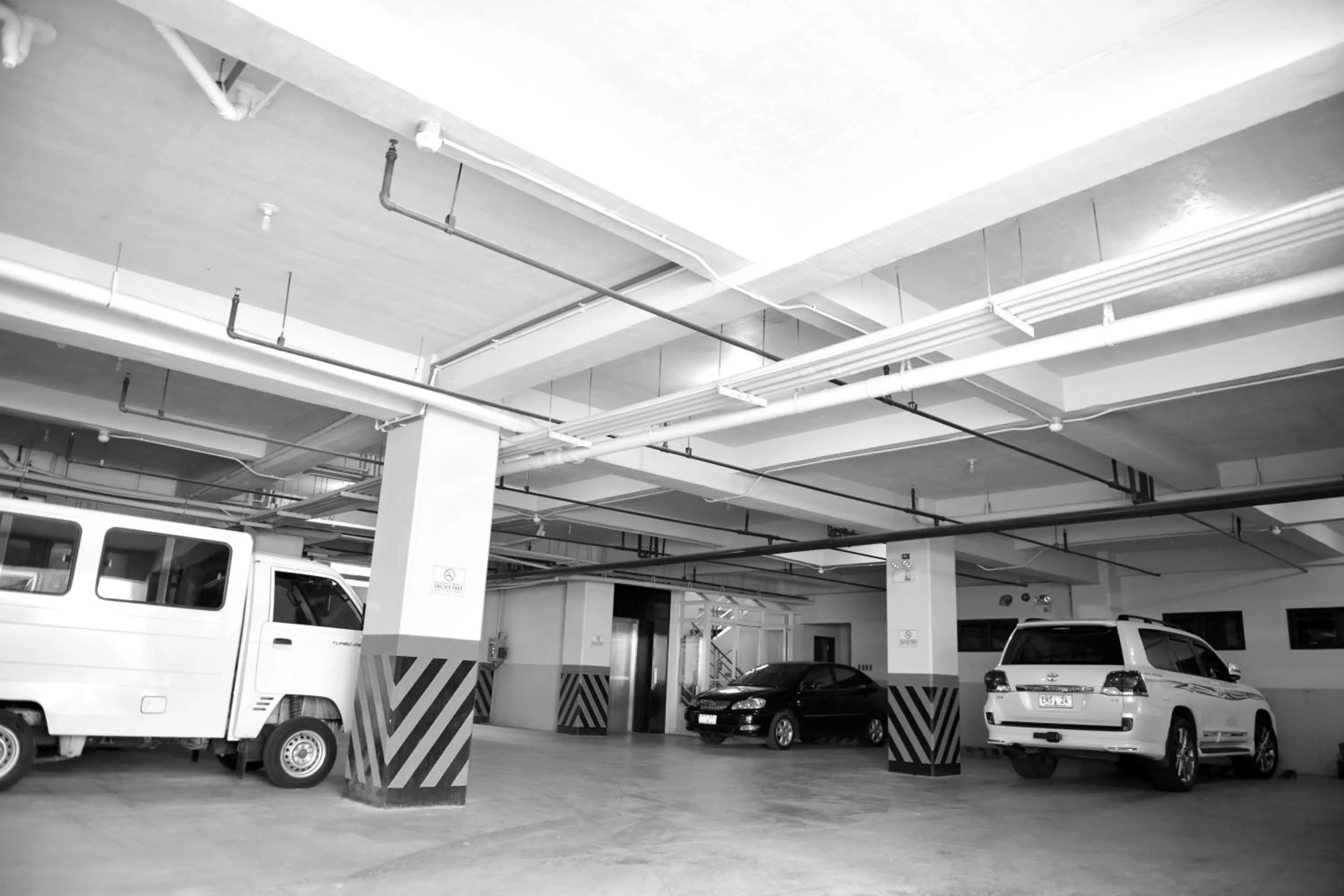 Parking in Aura One Hotel