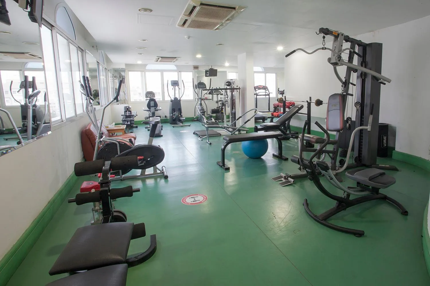 Fitness centre/facilities in HAFFA HOUSE HOTEL