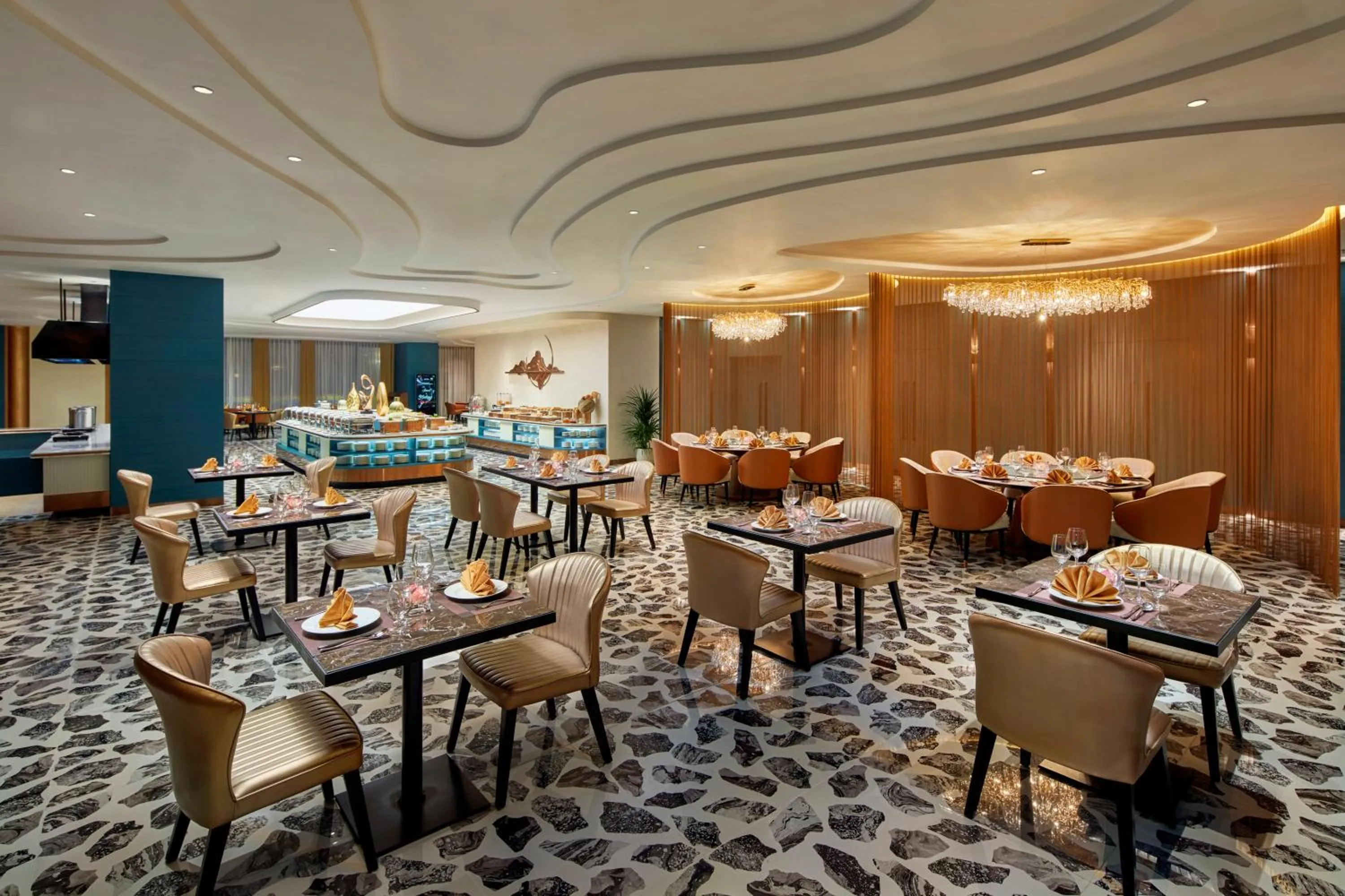 Restaurant/places to eat in The Watson Premium HaLong Hotel