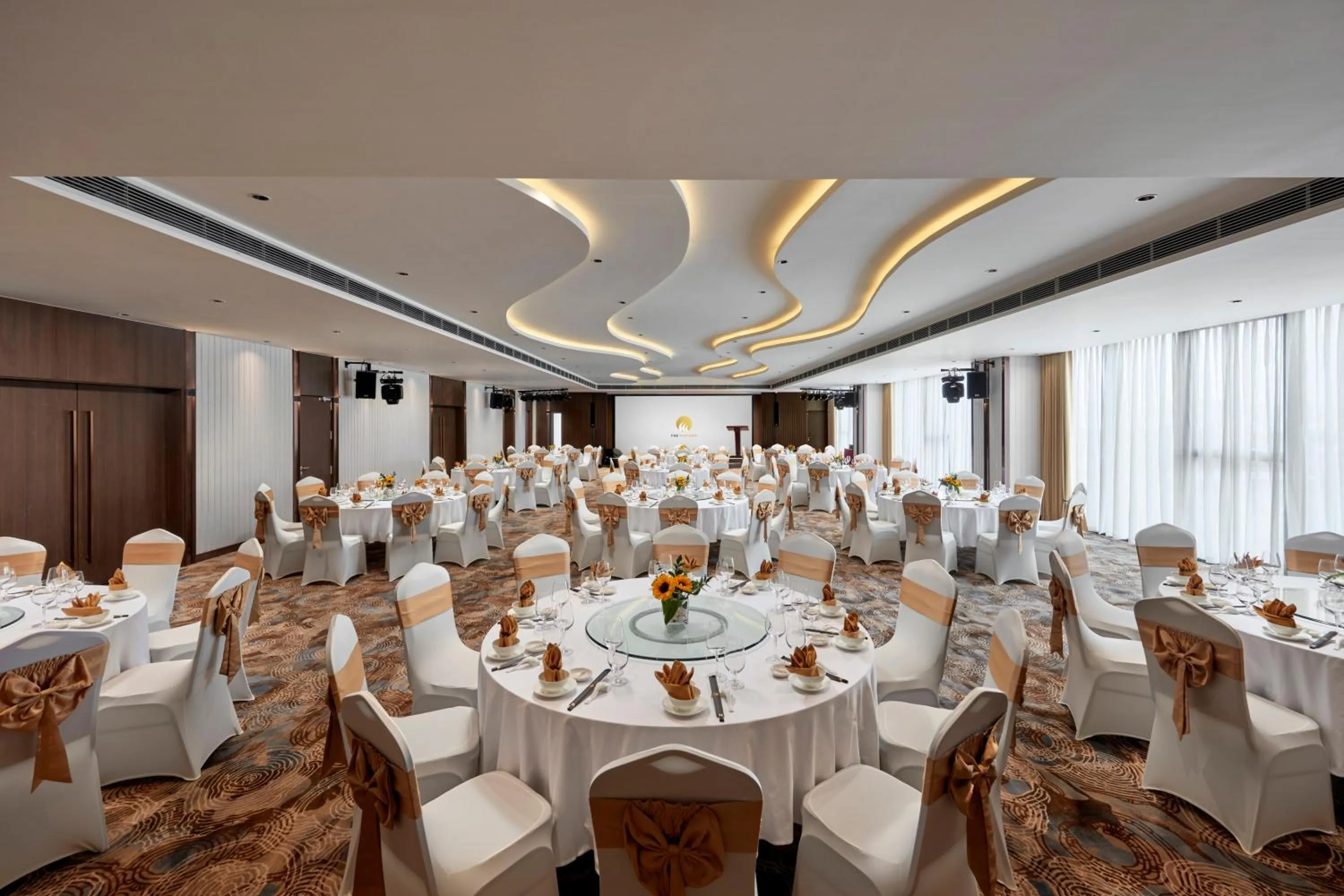Banquet/Function facilities in The Watson Premium HaLong Hotel