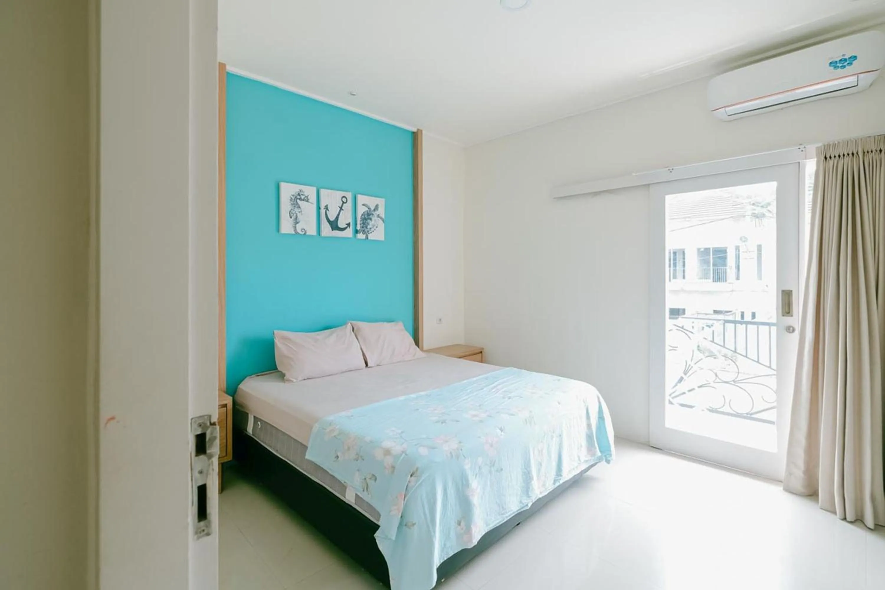 Bedroom, Bed in Villa Heaven Senggigi